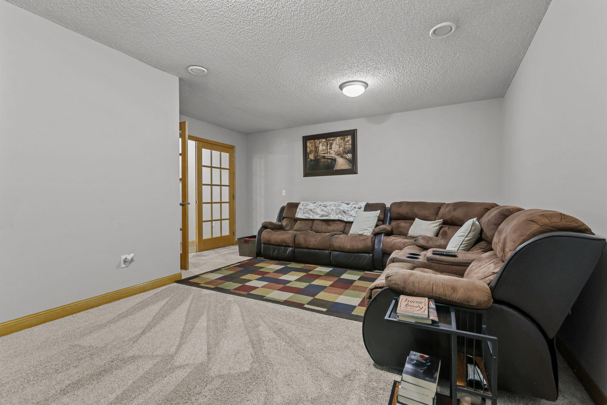 22621 Zion Parkway NW