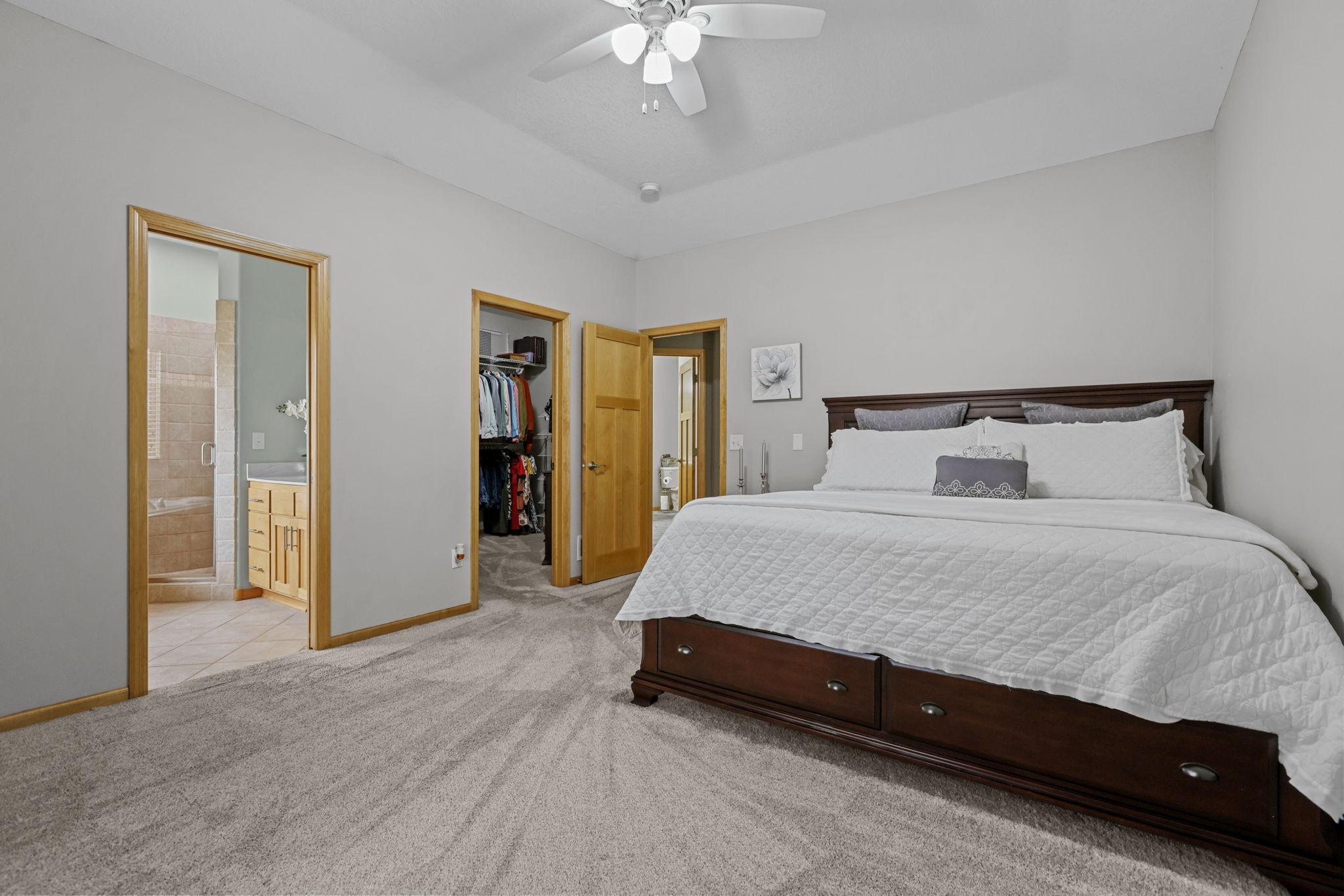 22621 Zion Parkway NW