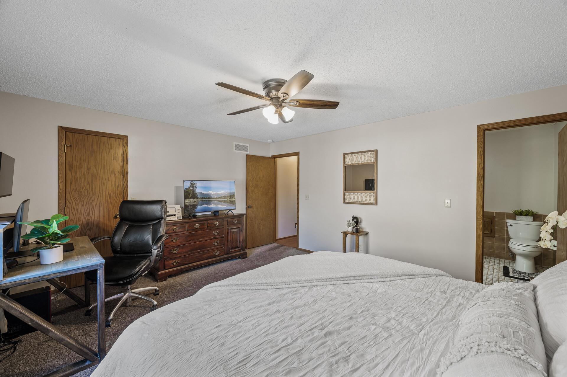 485 Mackubin Circle