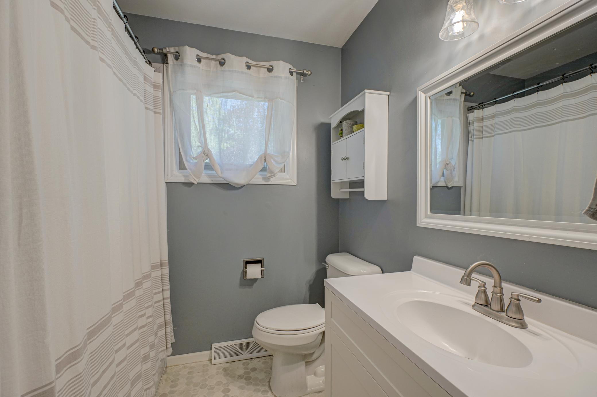 14565 Upper 56th Street N