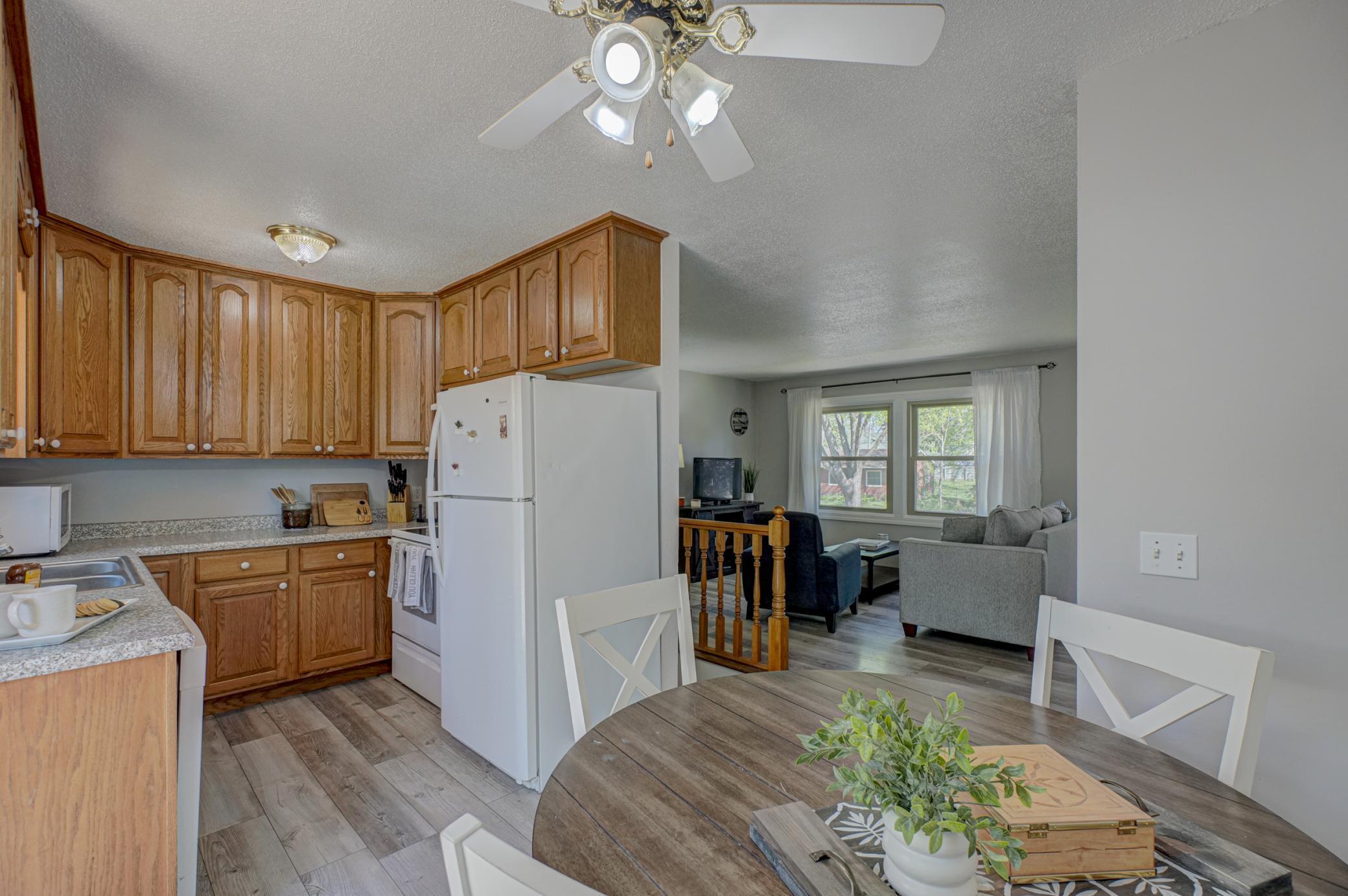 14565 Upper 56th Street N