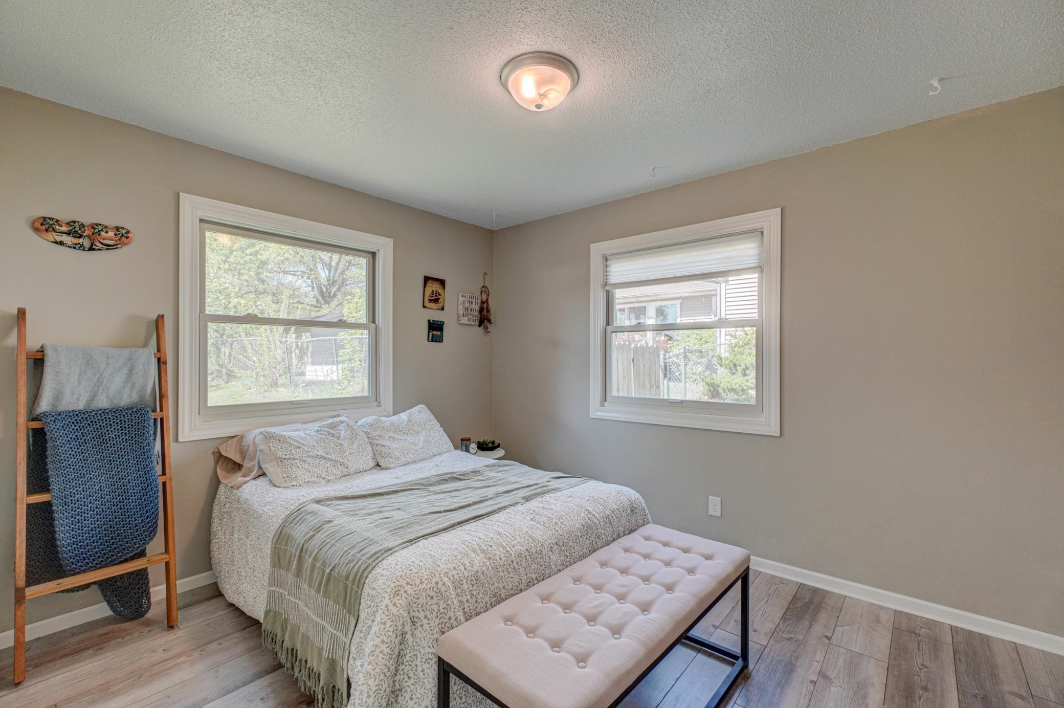 14565 Upper 56th Street N
