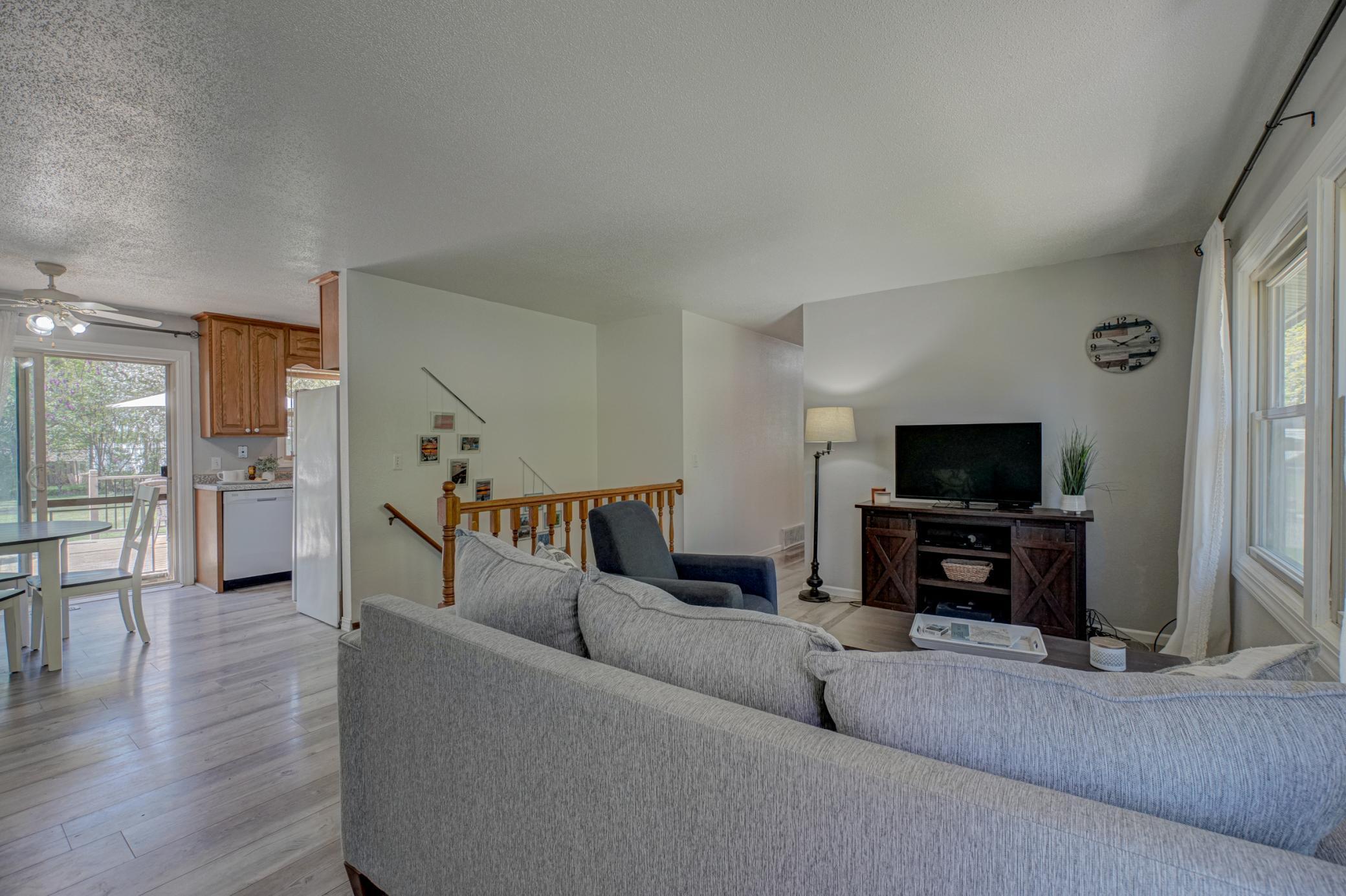 14565 Upper 56th Street N