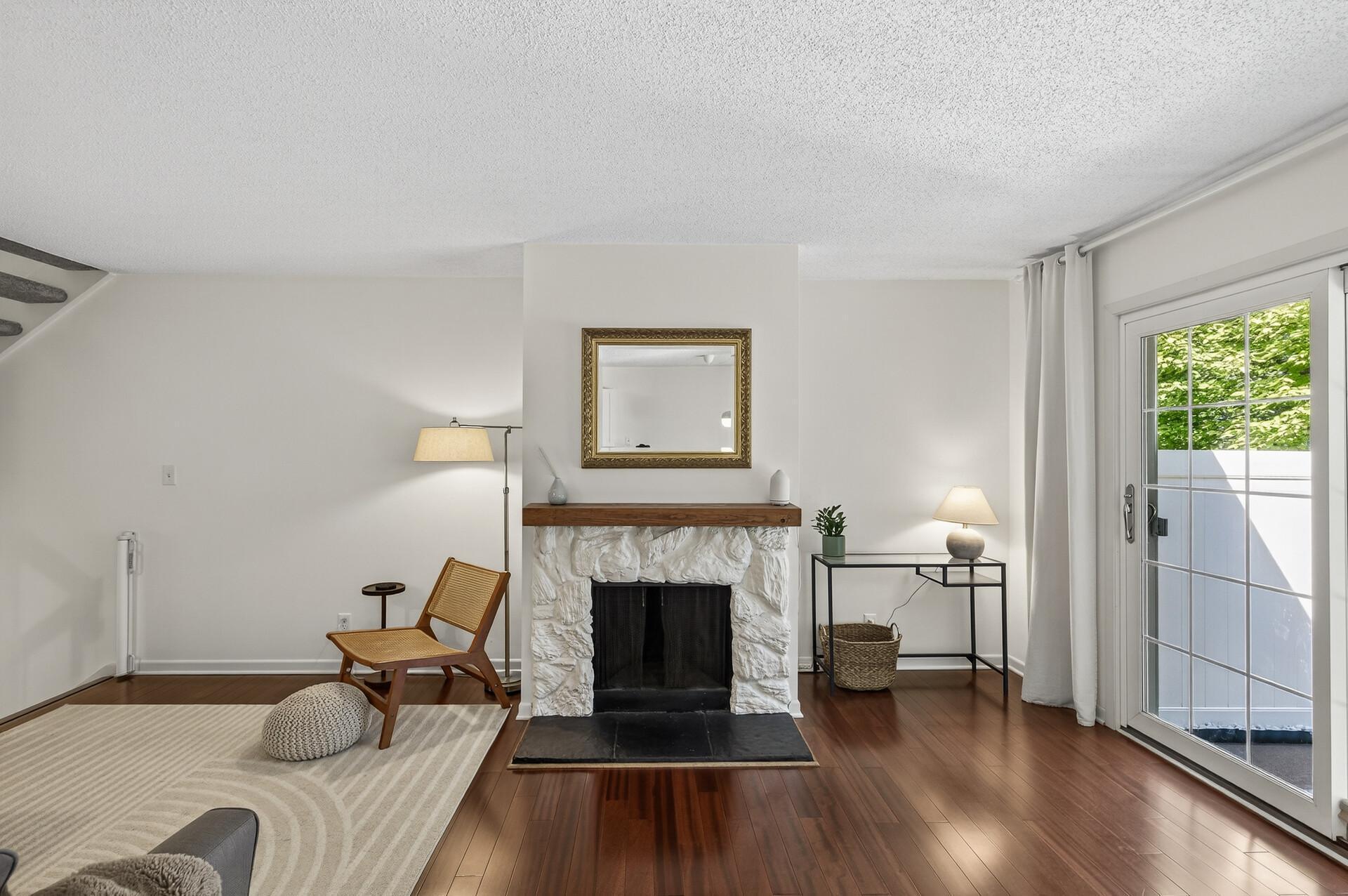 3262 Valley Ridge Drive Unit: 4