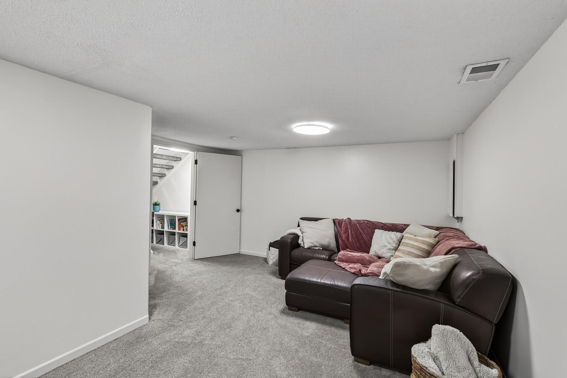 3262 Valley Ridge Drive Unit: 4