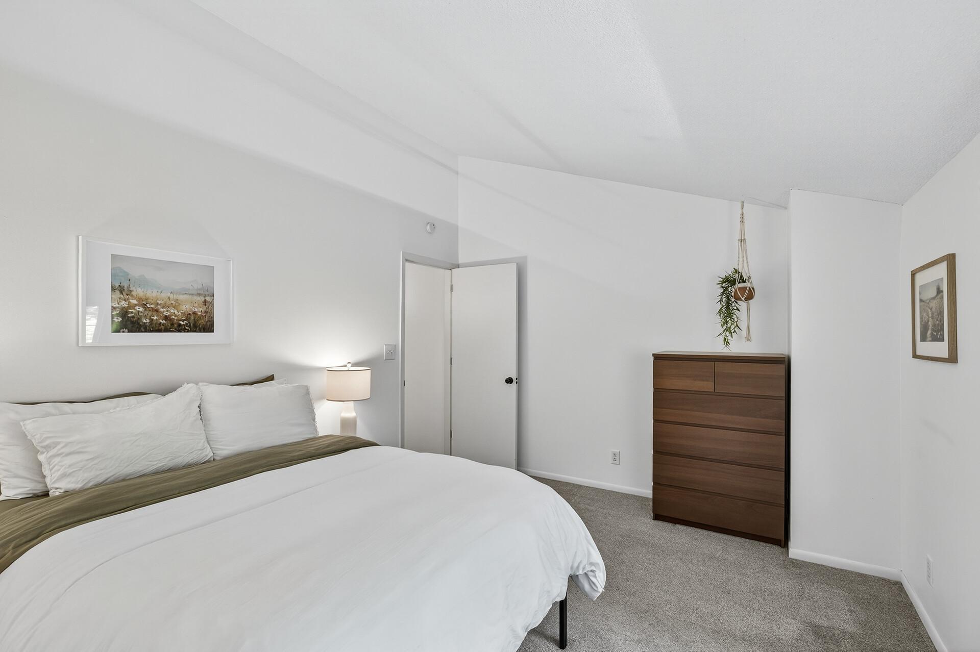 3262 Valley Ridge Drive Unit: 4