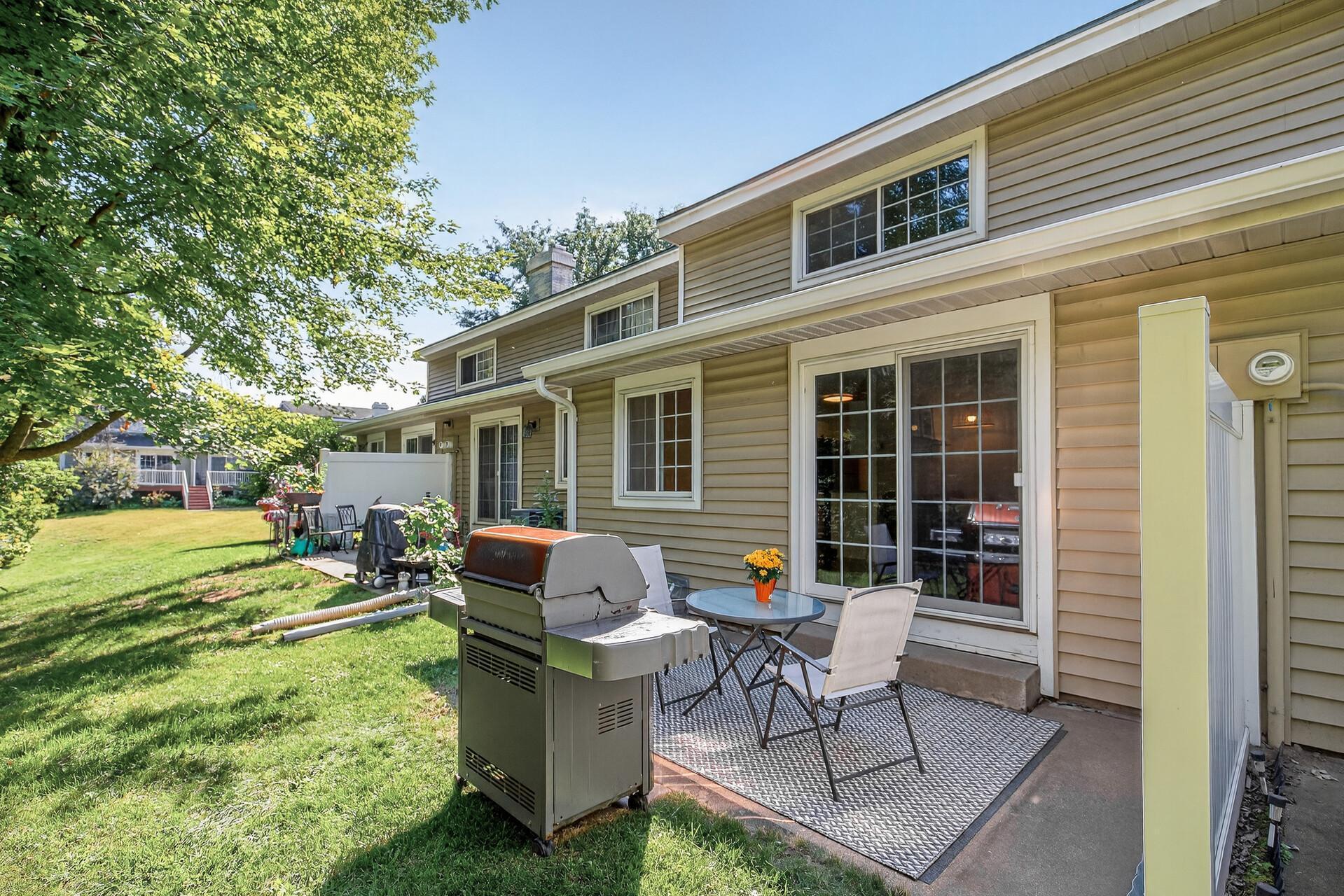 3262 Valley Ridge Drive Unit: 4
