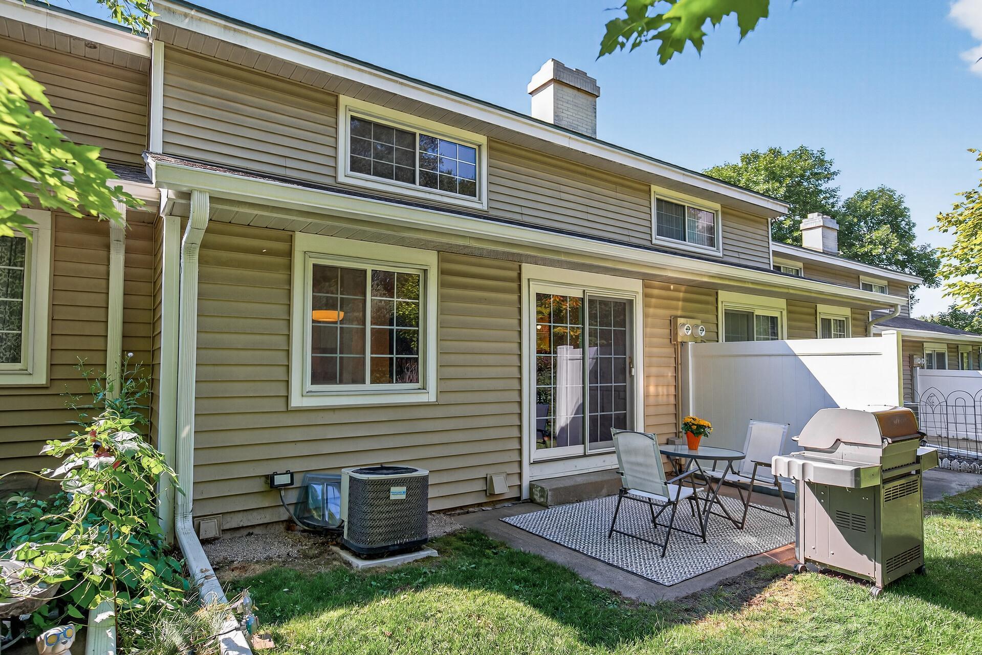 3262 Valley Ridge Drive Unit: 4
