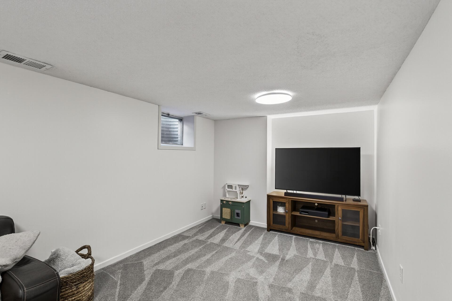 3262 Valley Ridge Drive Unit: 4