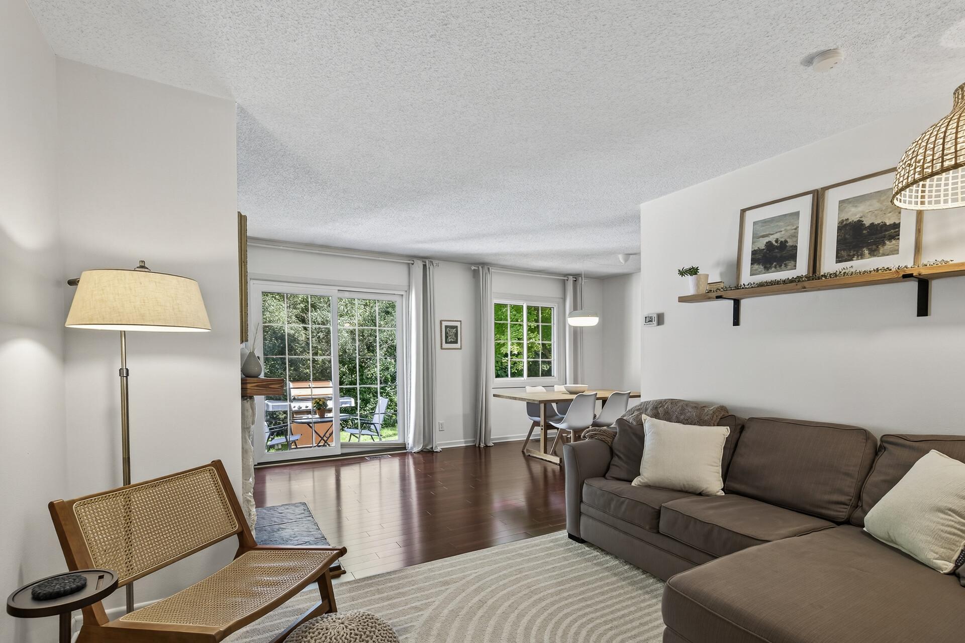 3262 Valley Ridge Drive Unit: 4