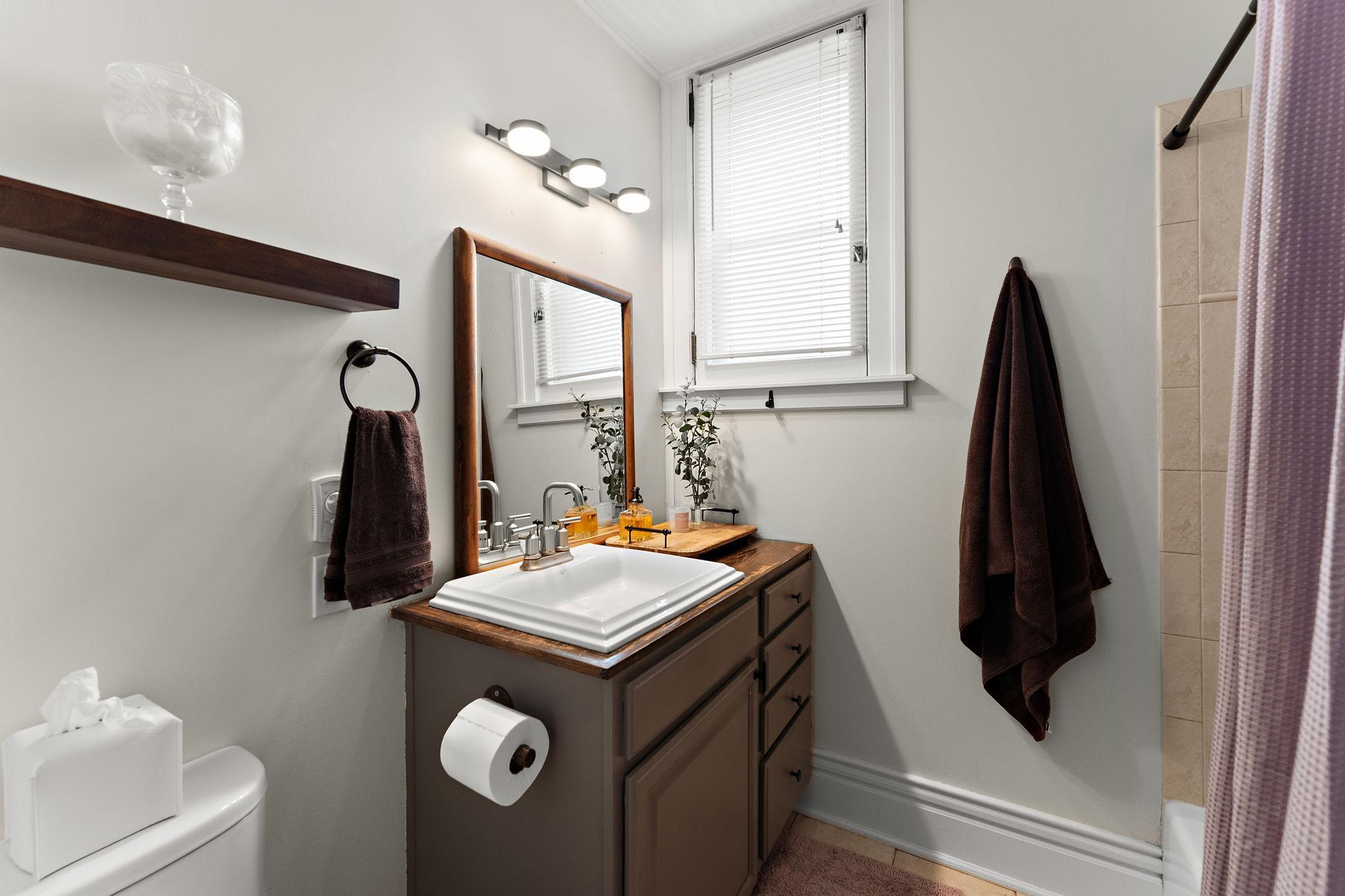 977 Portland Avenue Unit: 3