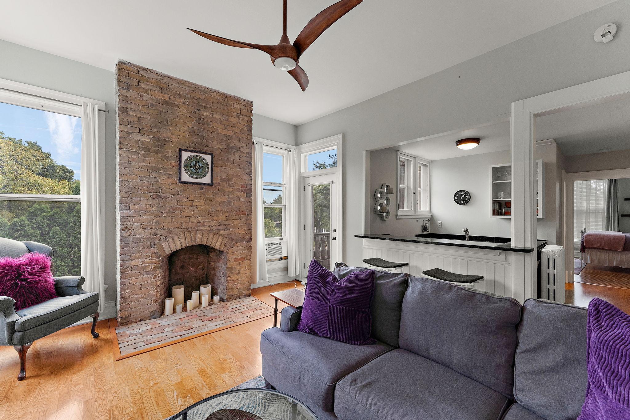 977 Portland Avenue Unit: 3