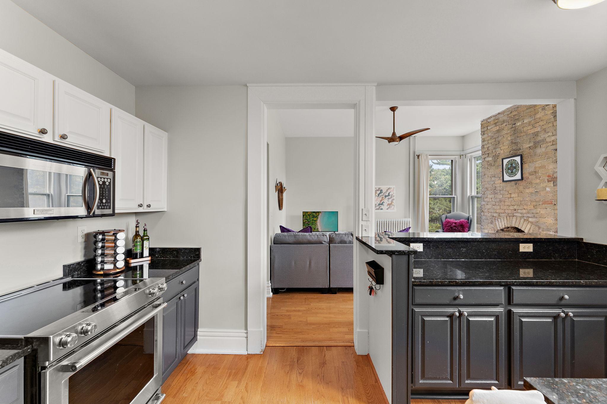 977 Portland Avenue Unit: 3