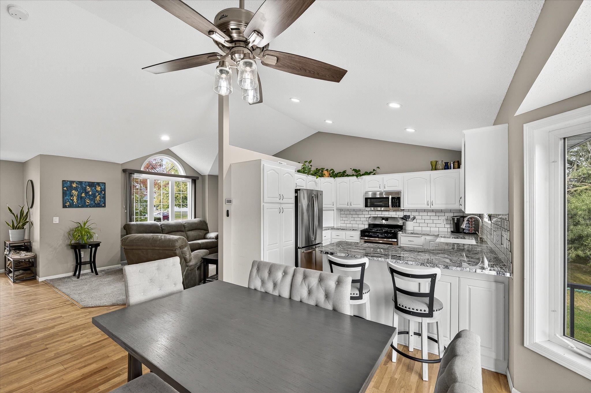 1075 Kilbirnie Road