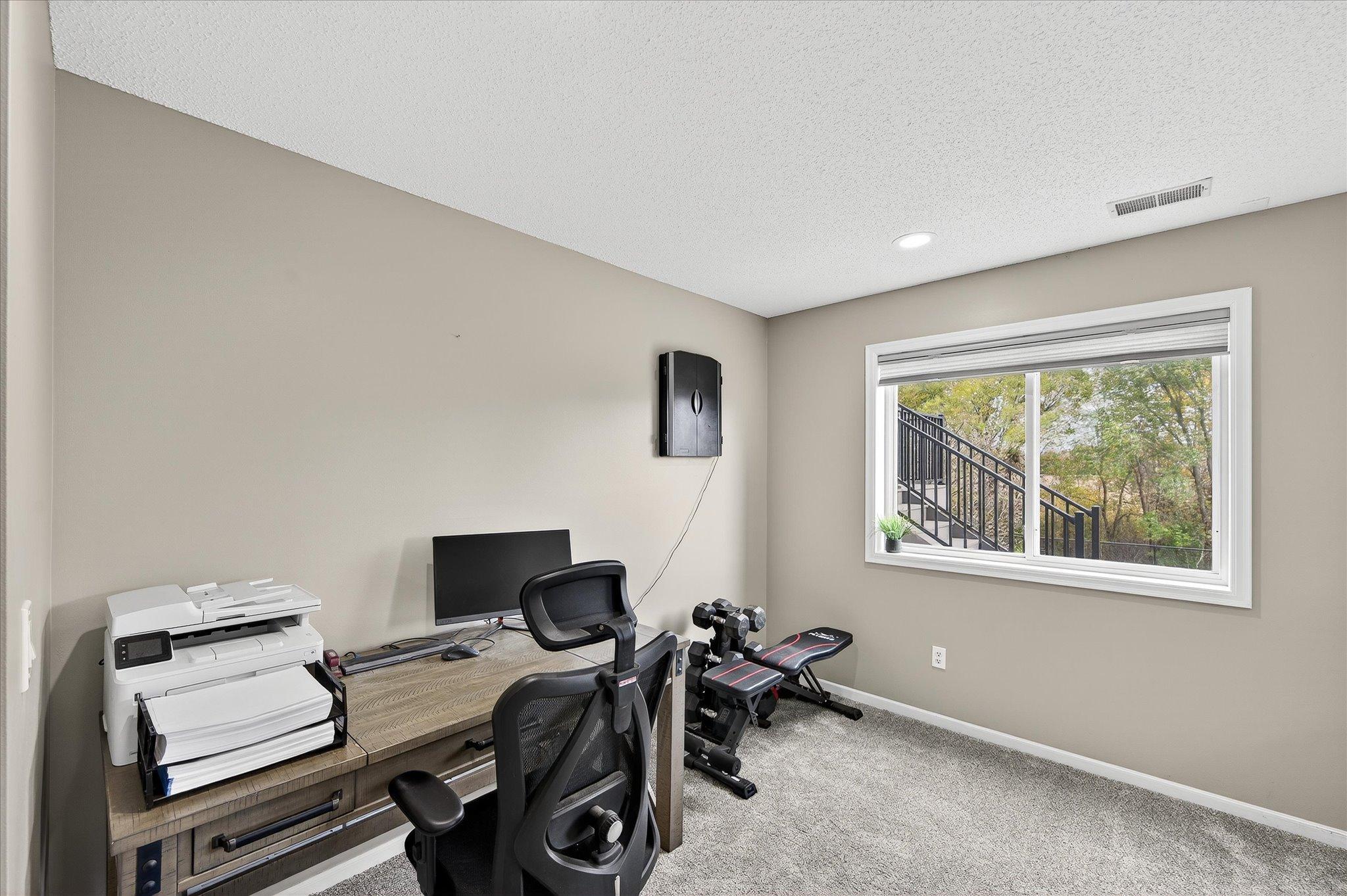 1075 Kilbirnie Road