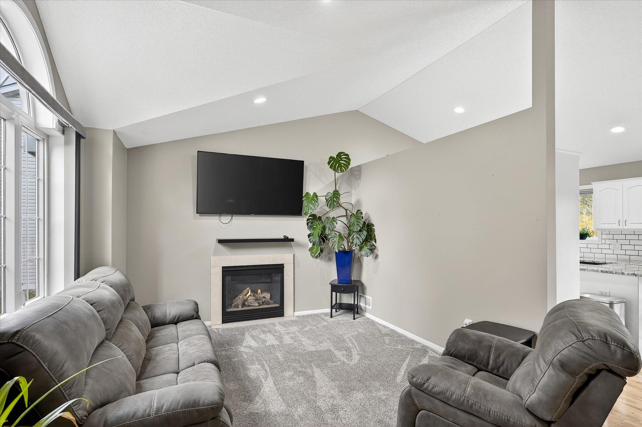 1075 Kilbirnie Road