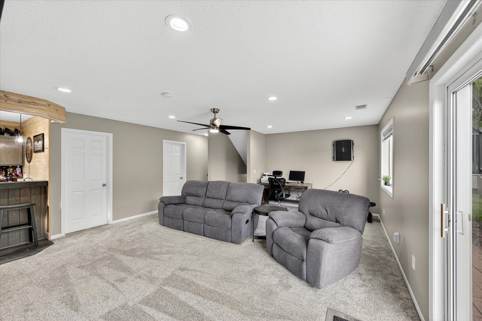 1075 Kilbirnie Road
