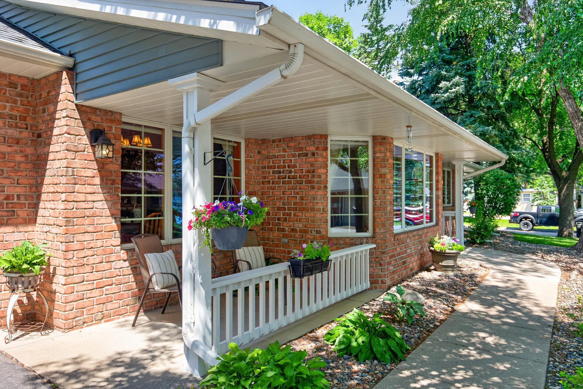 1130 Rose Place
