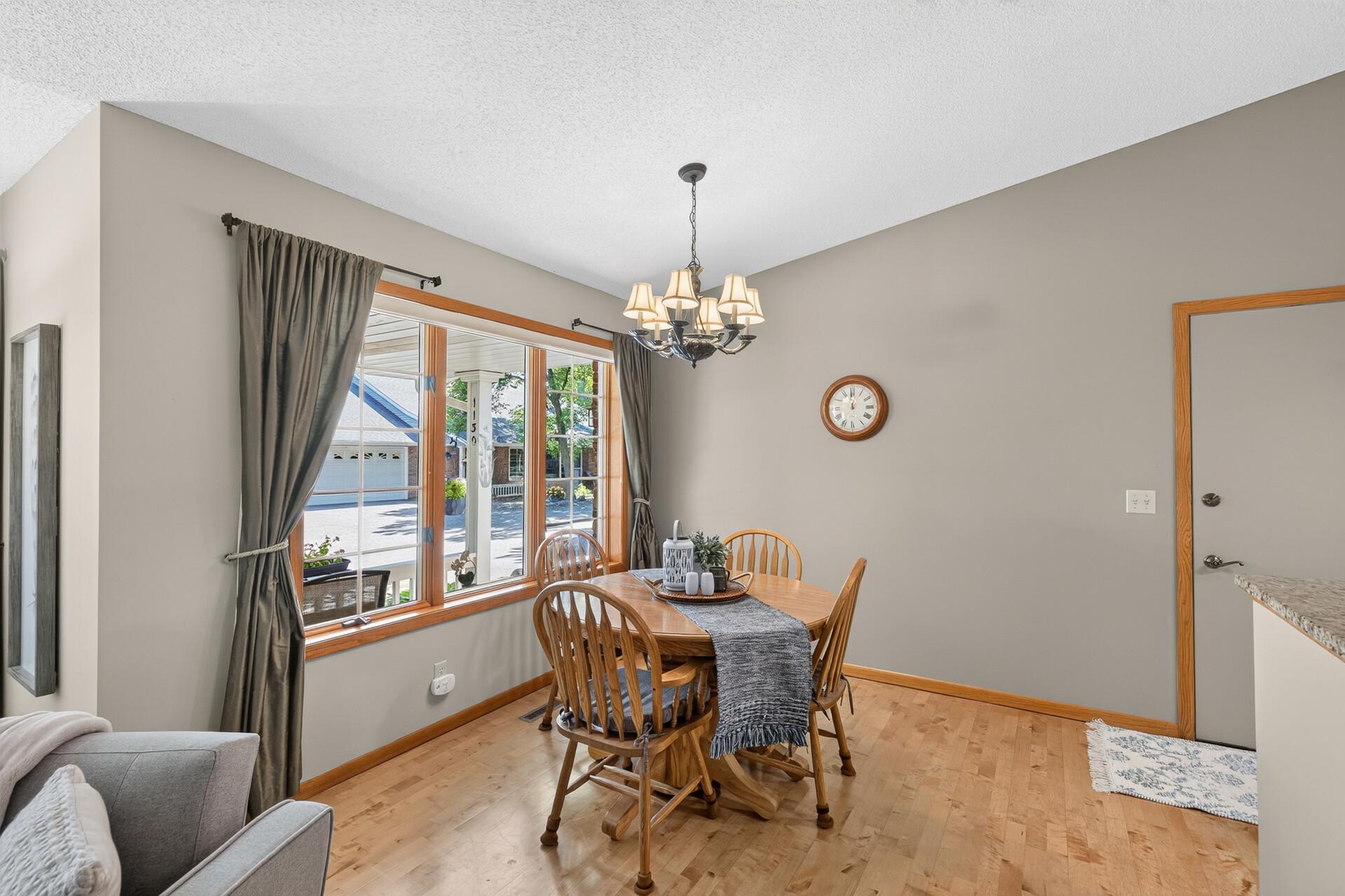 1130 Rose Place