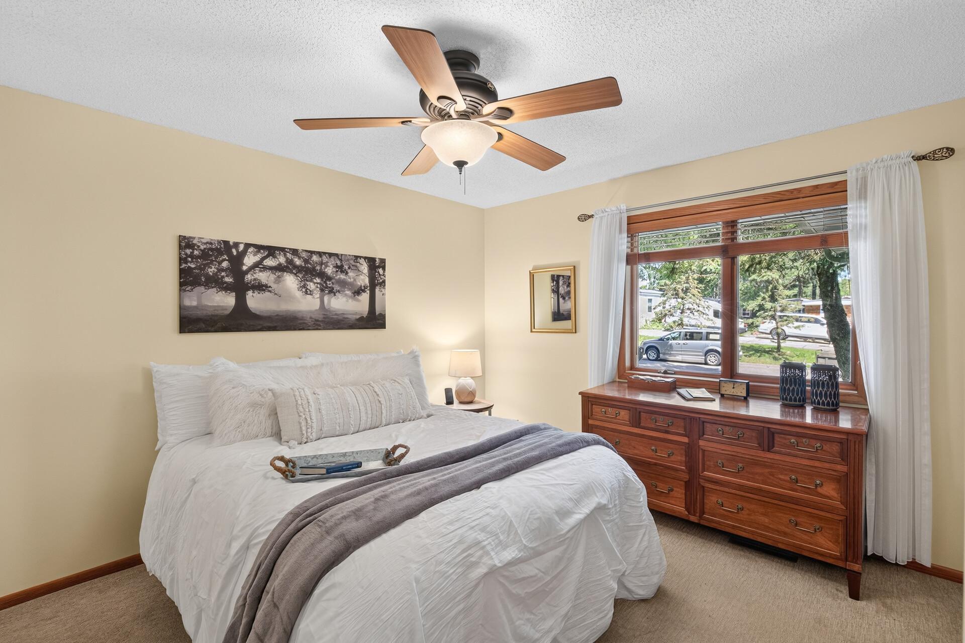 1130 Rose Place