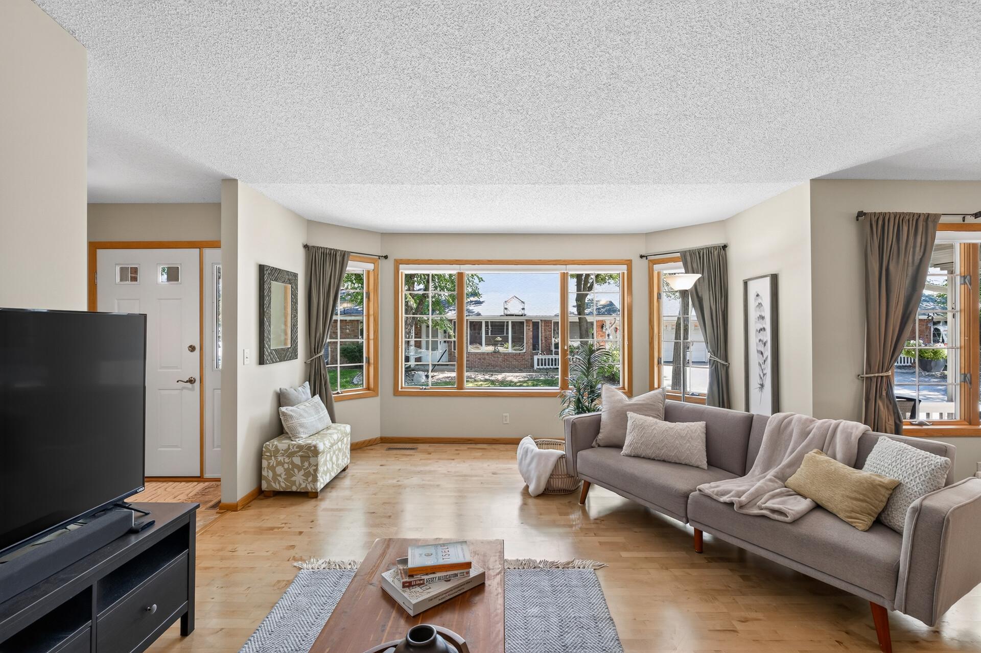 1130 Rose Place