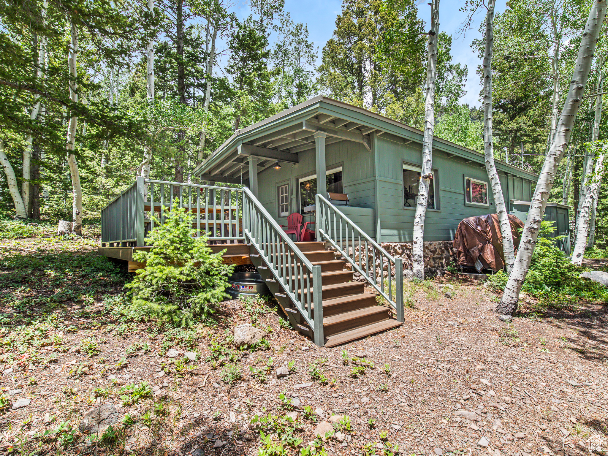 353 W SAGE DR