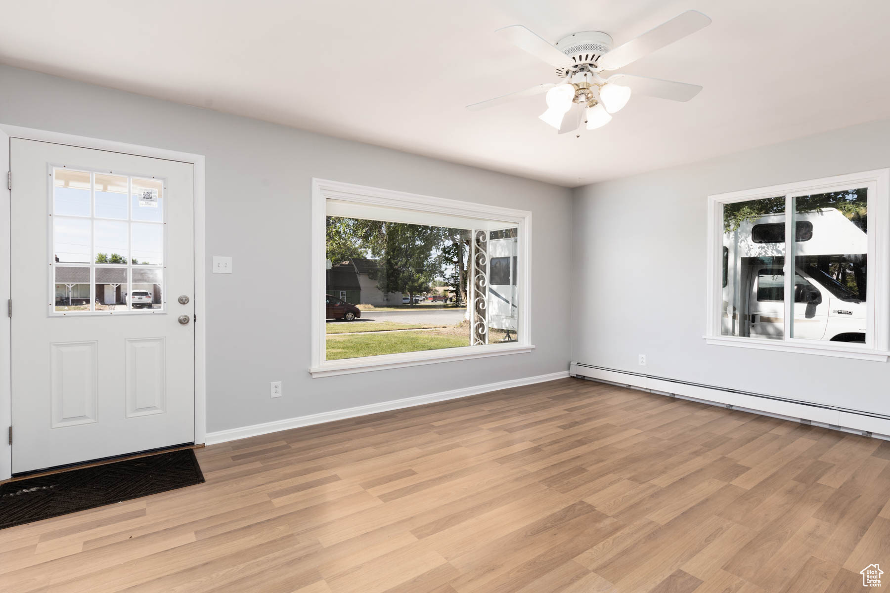 117 E CENTER