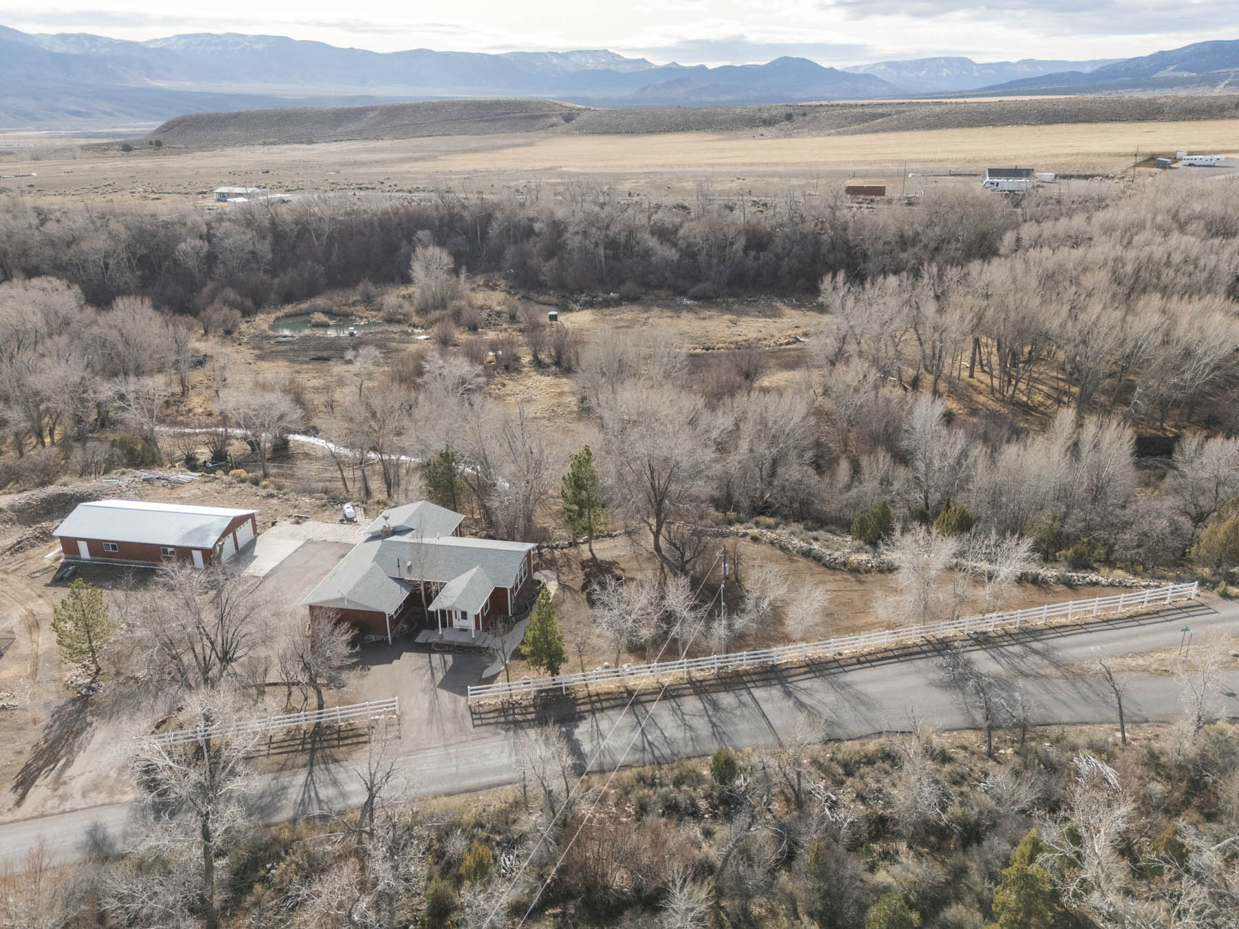 1395 S BULLION RD