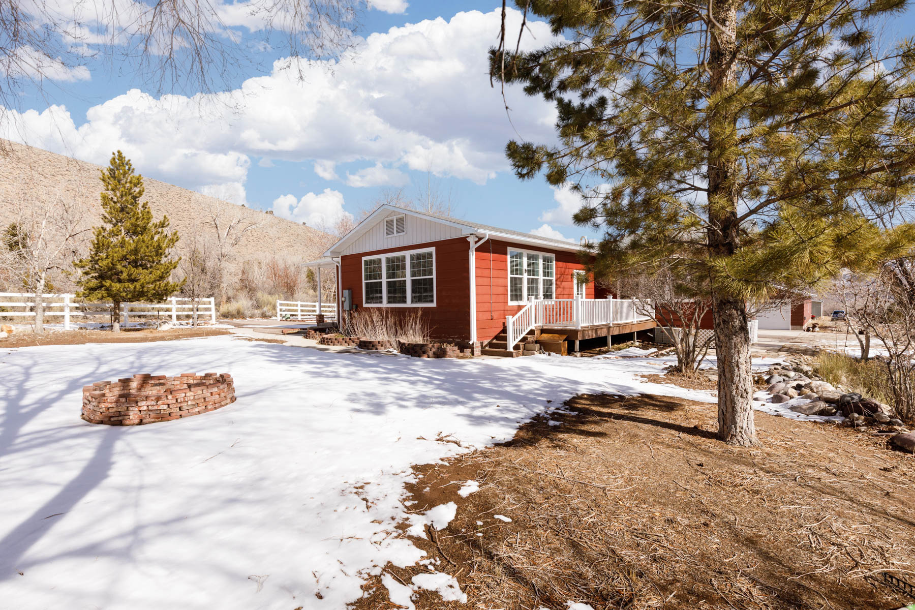 1395 S BULLION RD