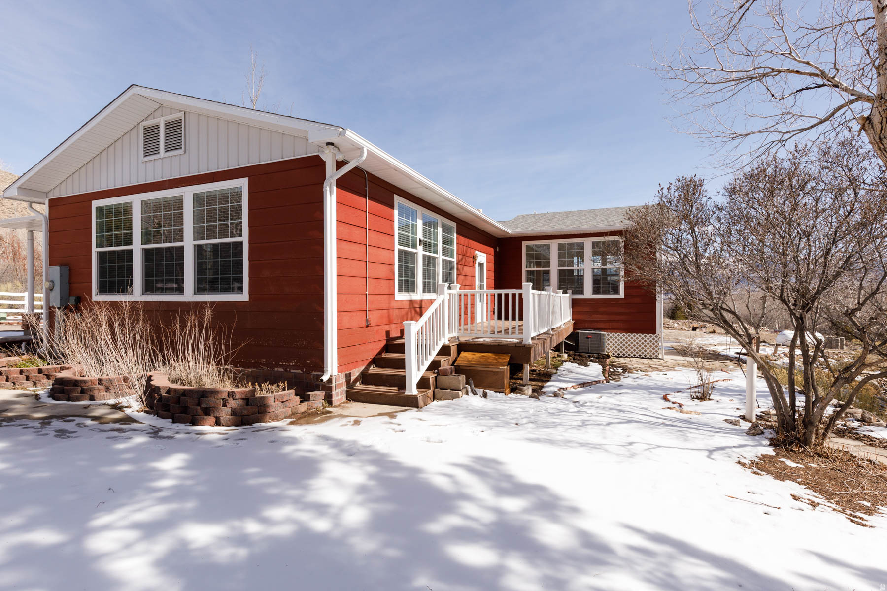 1395 S BULLION RD