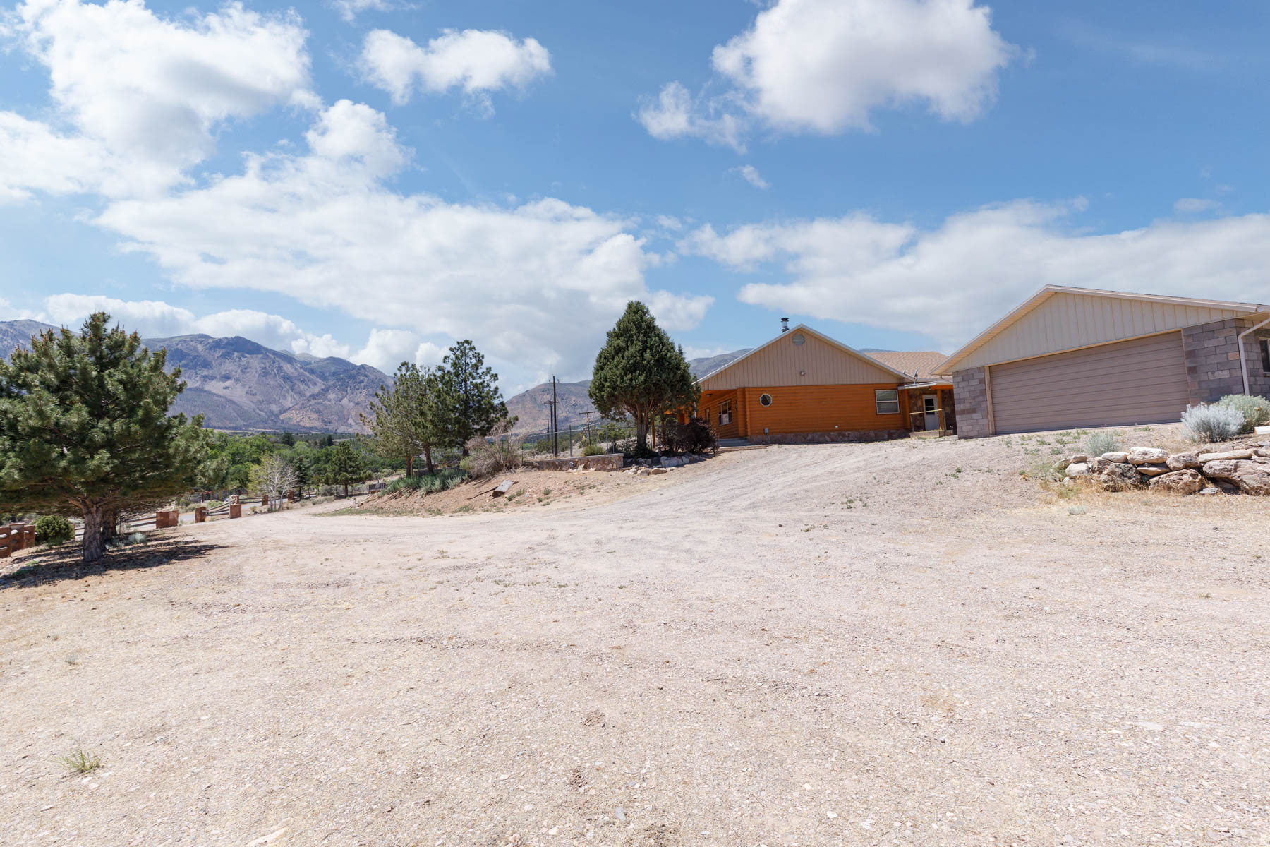 2800 W BULLION RD