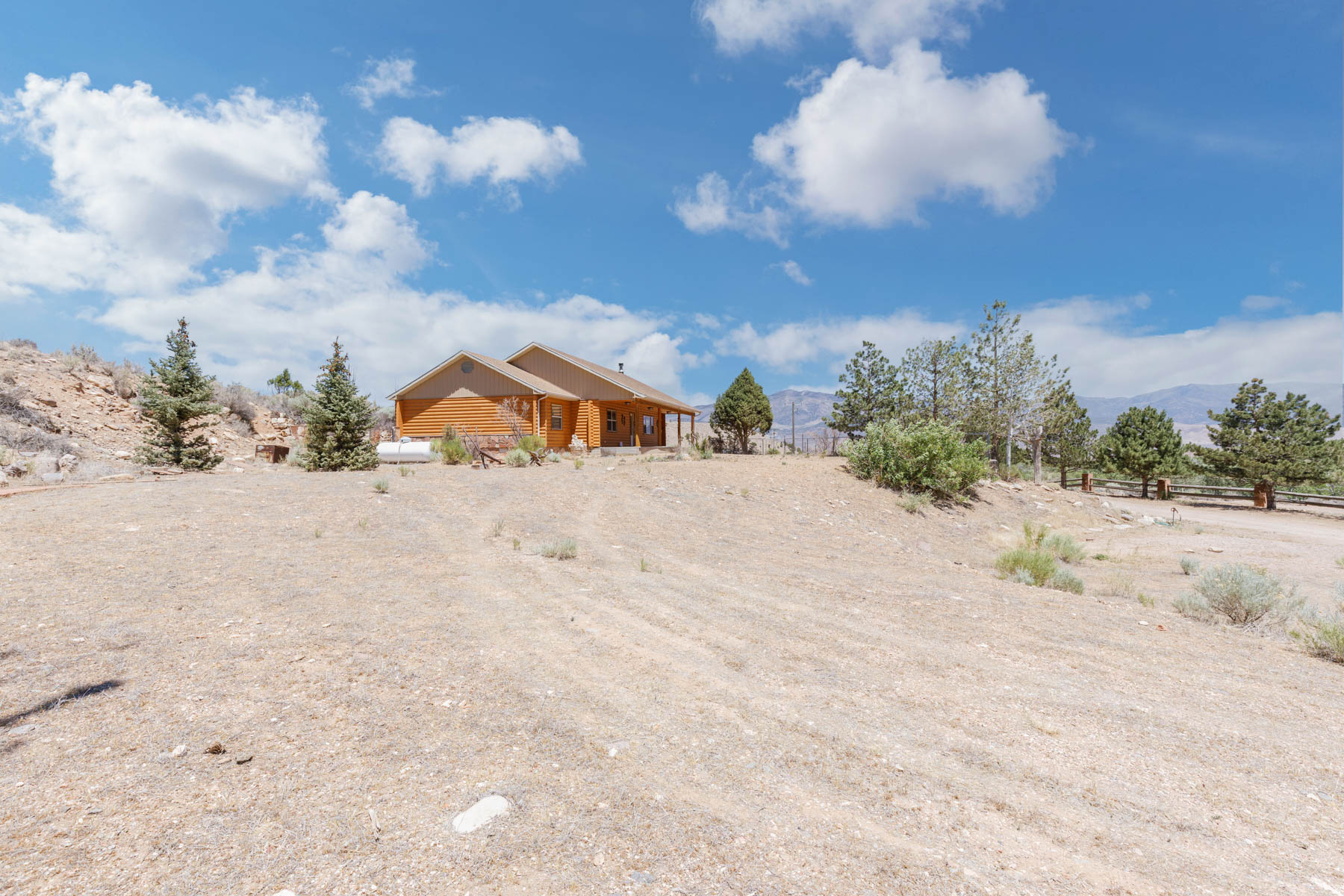 2800 W BULLION RD