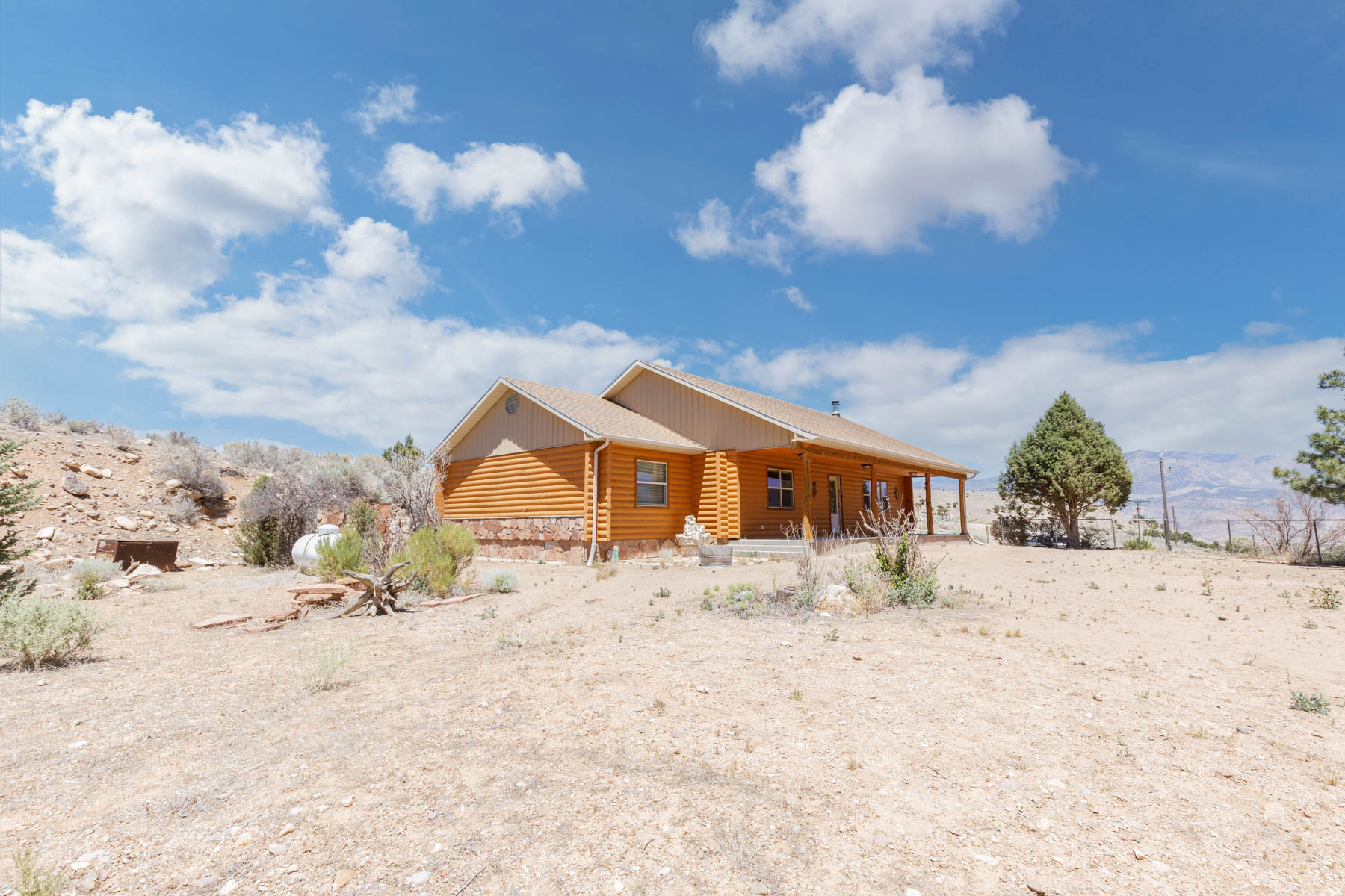 2800 W BULLION RD