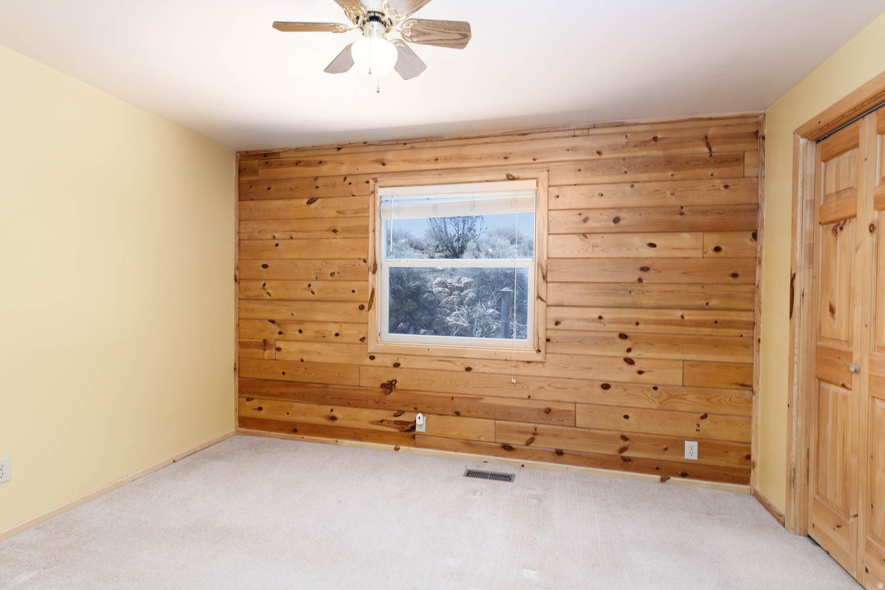 2800 W BULLION RD