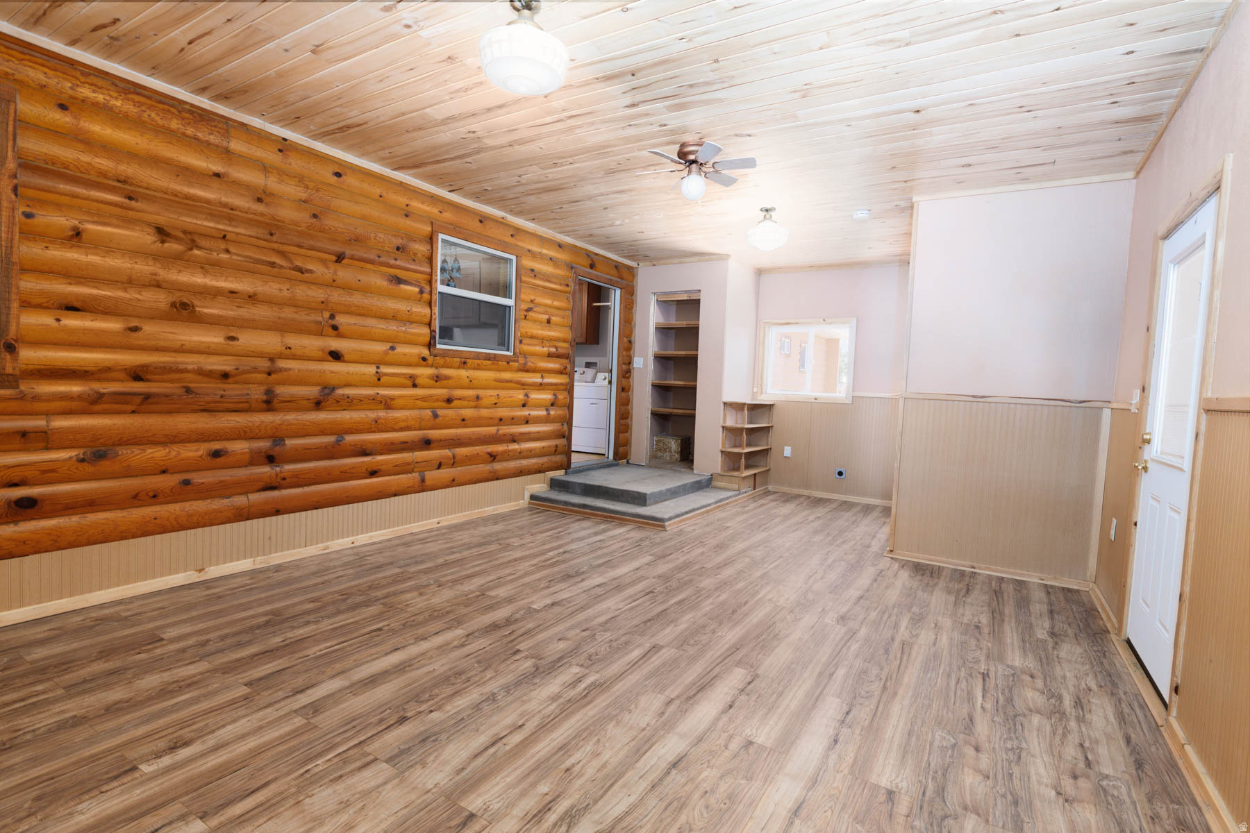 2800 W BULLION RD