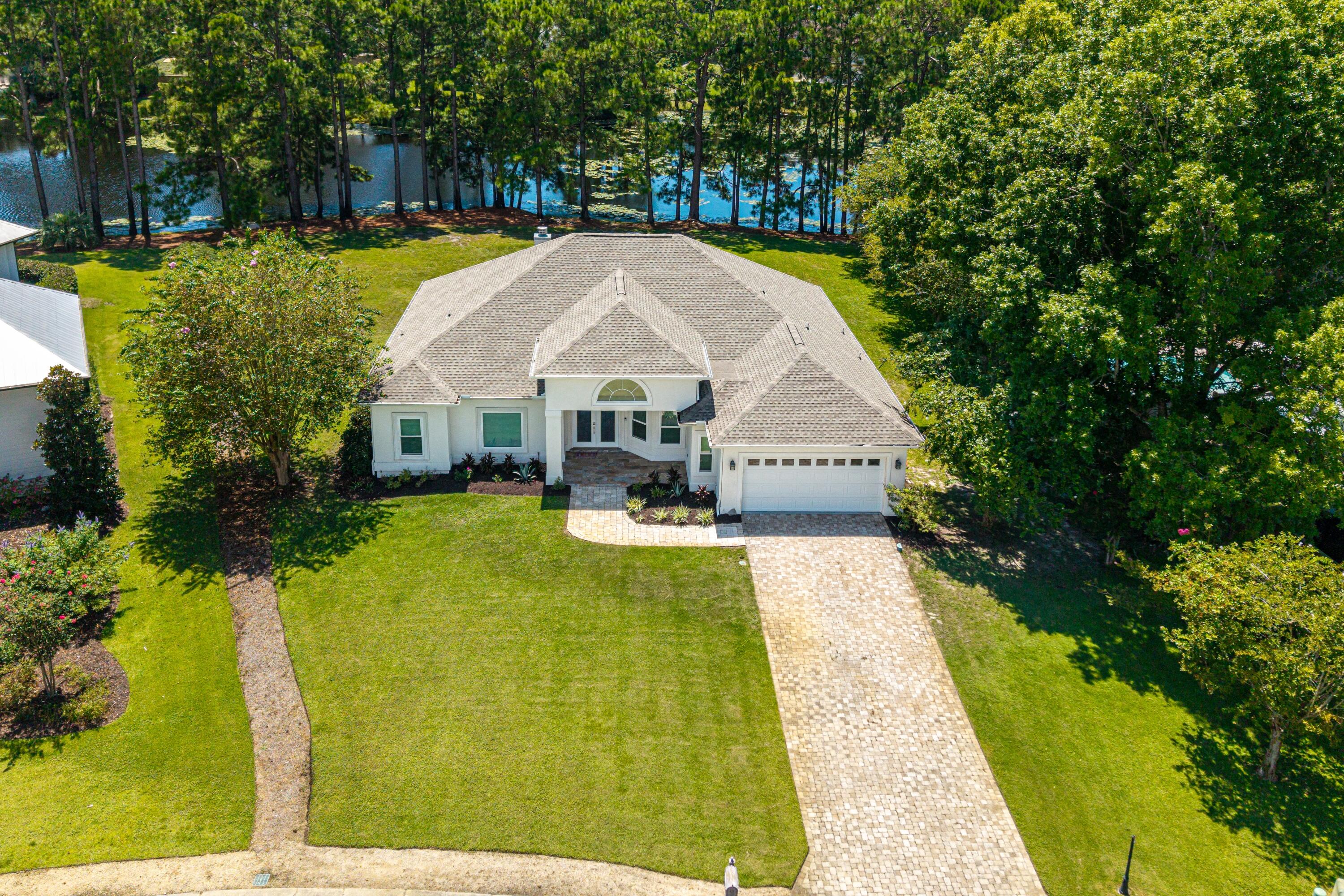 224 N Anchors Lake Drive