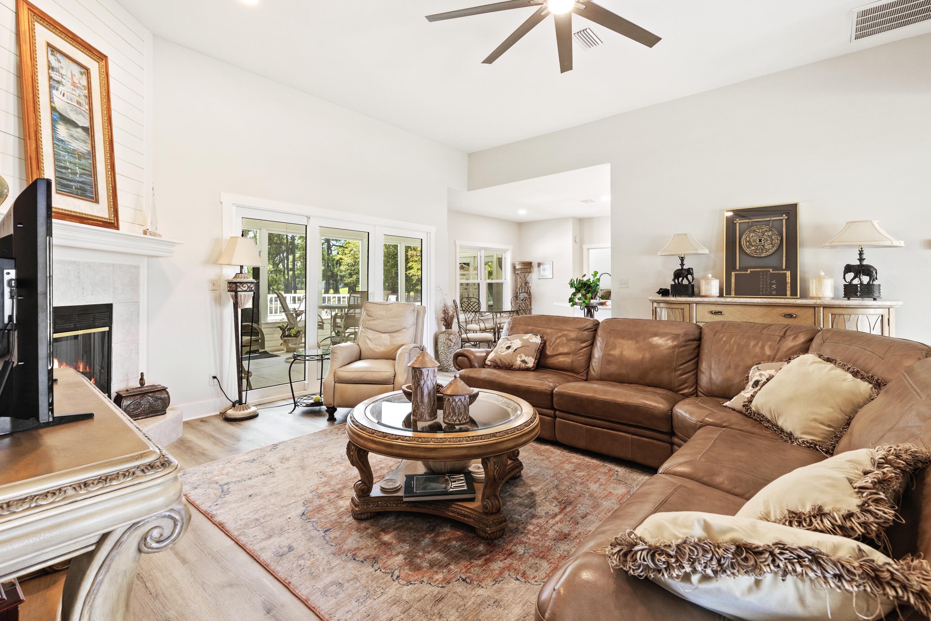 224 N Anchors Lake Drive