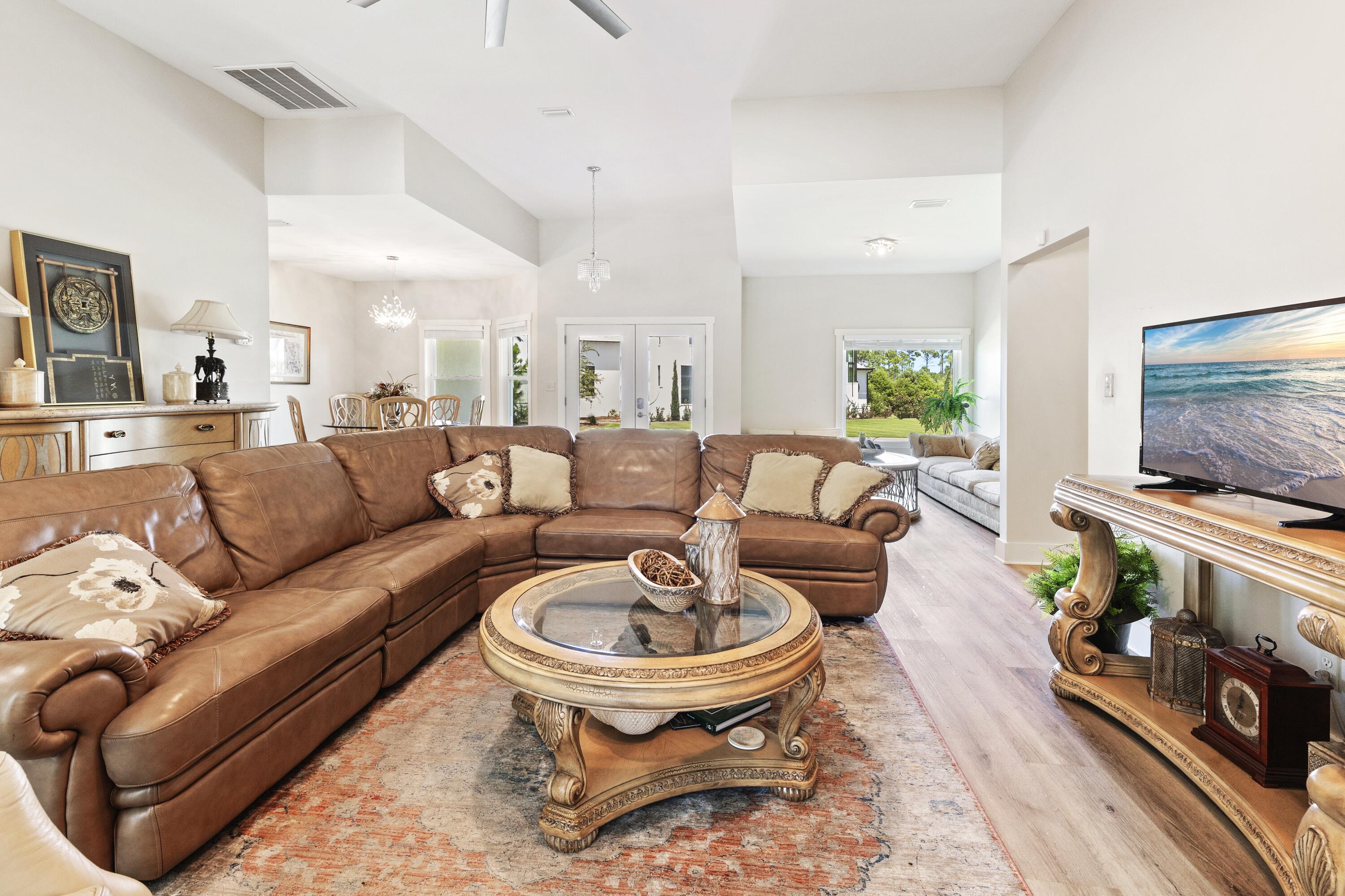 224 N Anchors Lake Drive