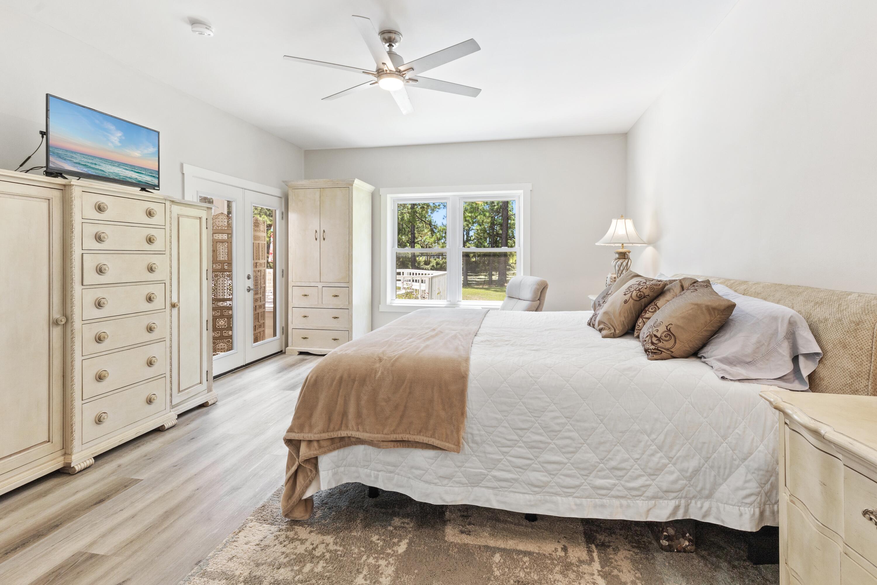 224 N Anchors Lake Drive
