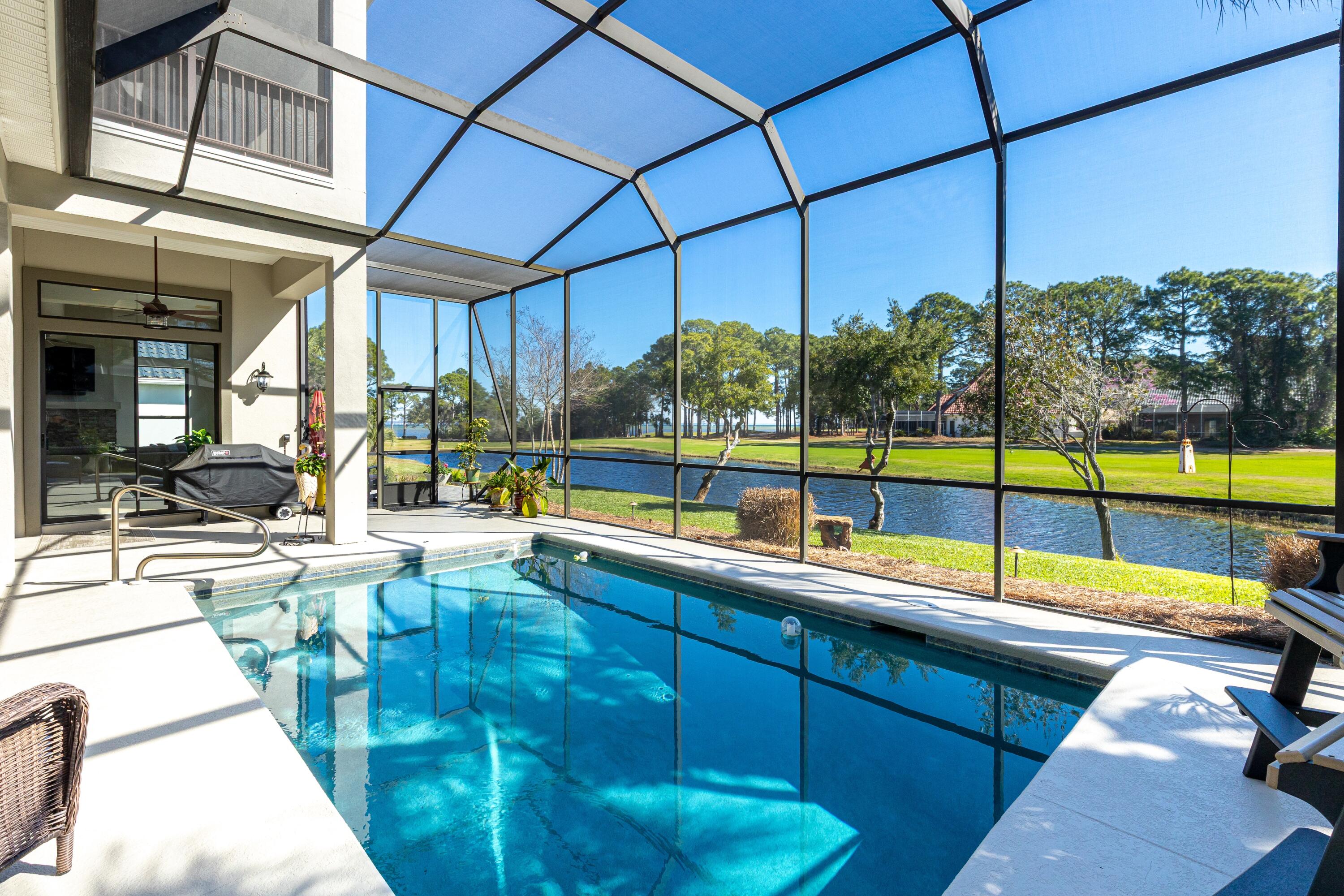 910 Emerald Bay Drive