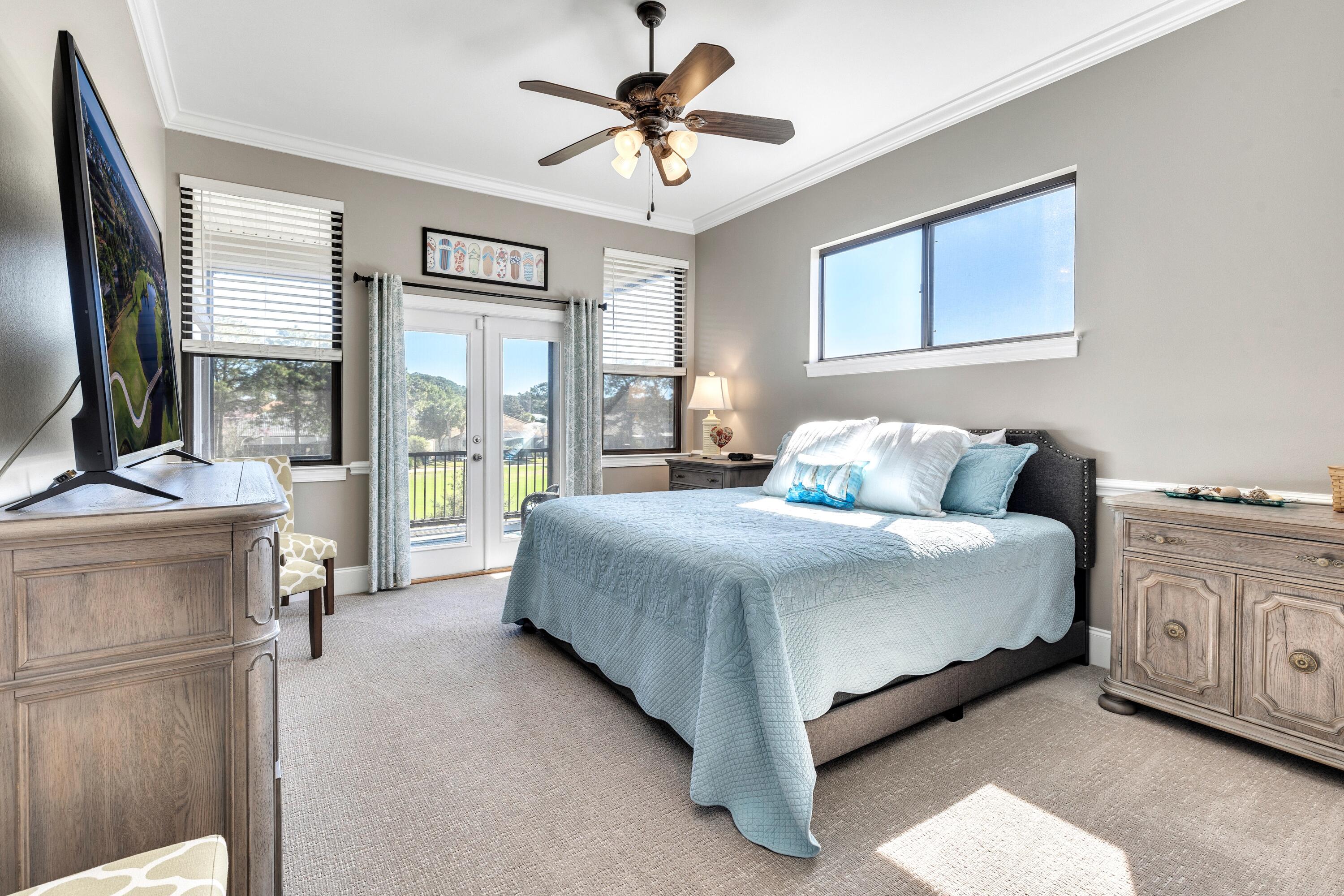 910 Emerald Bay Drive