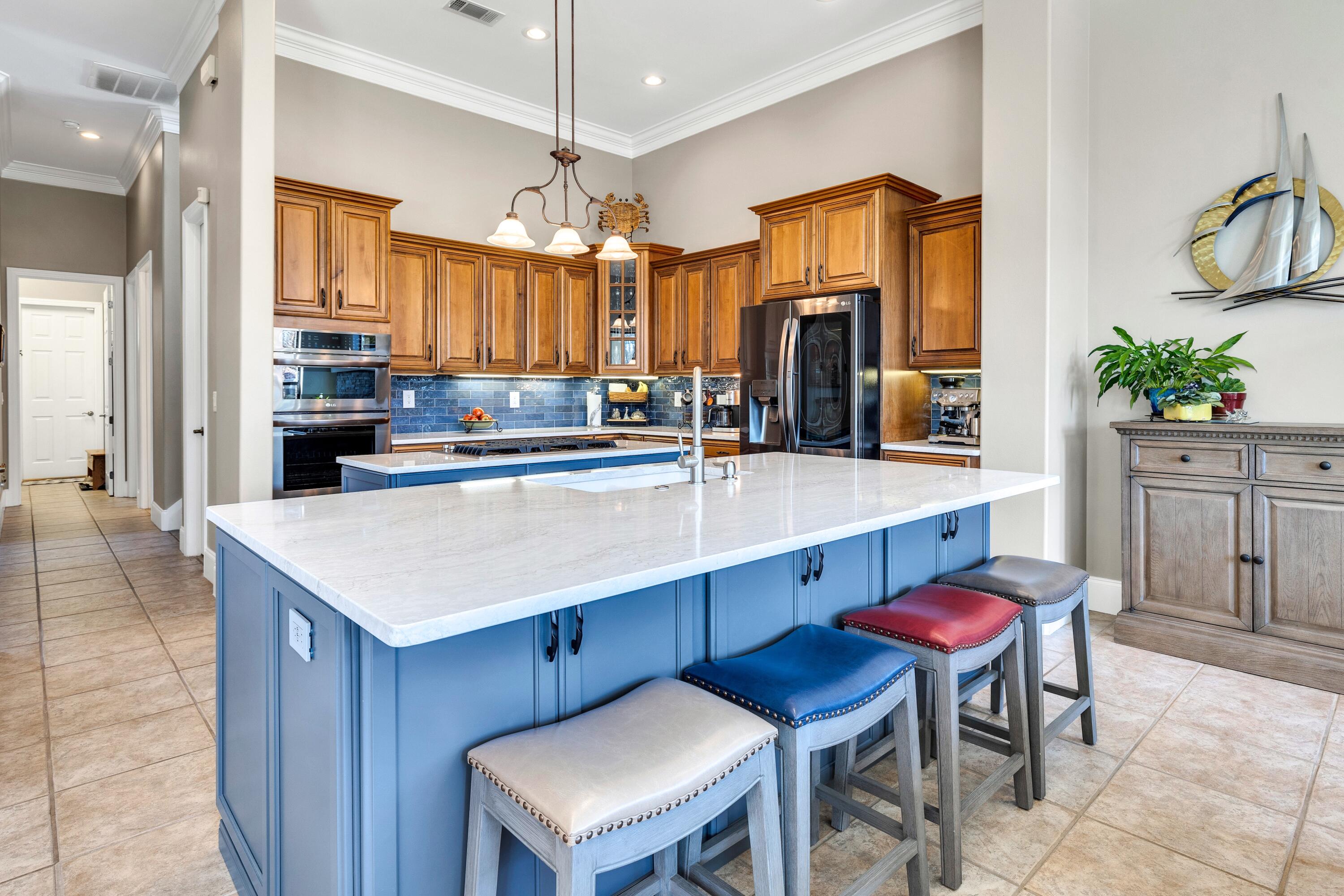 910 Emerald Bay Drive