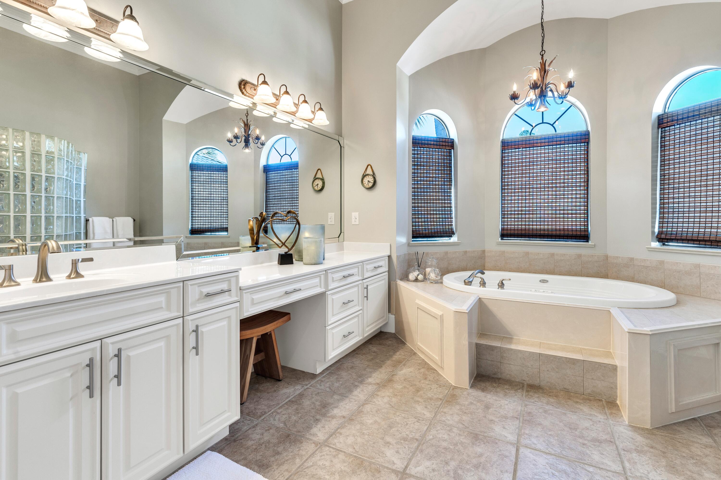 910 Emerald Bay Drive