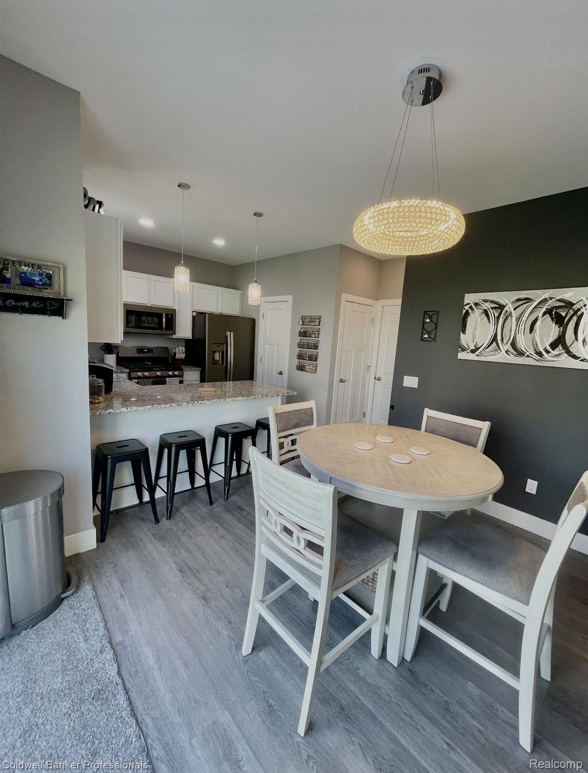 5017 WALSH Drive