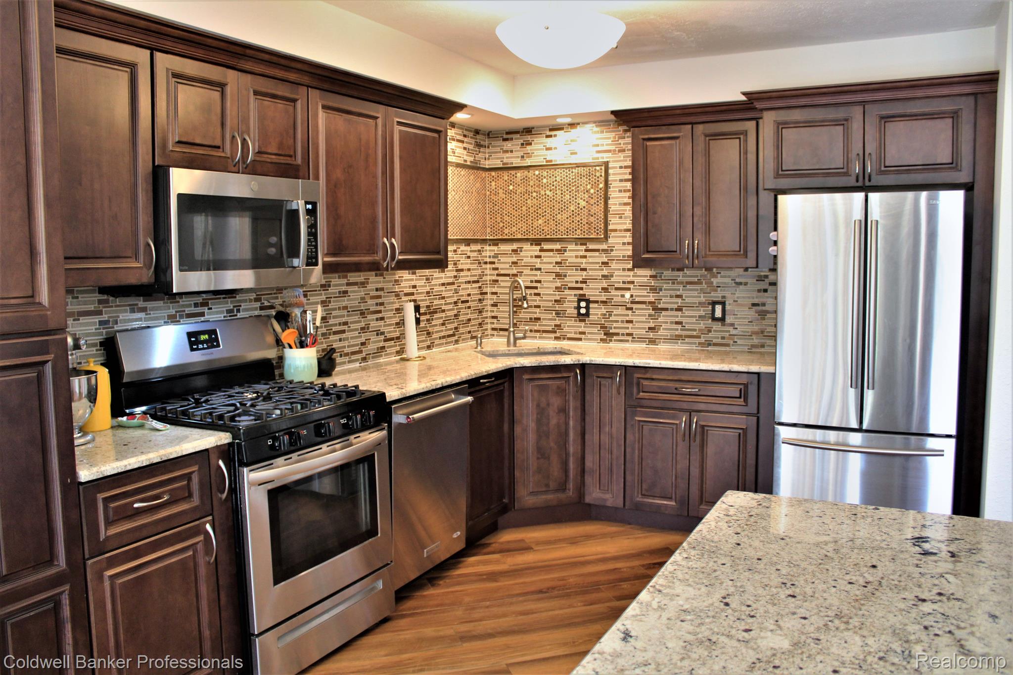 3472 BENT TRAIL Drive