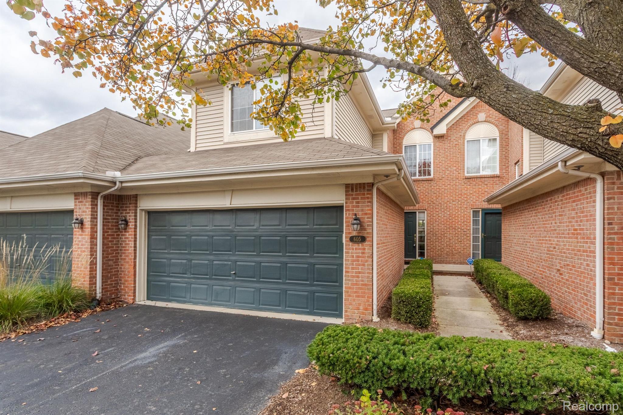 605 James Circle
