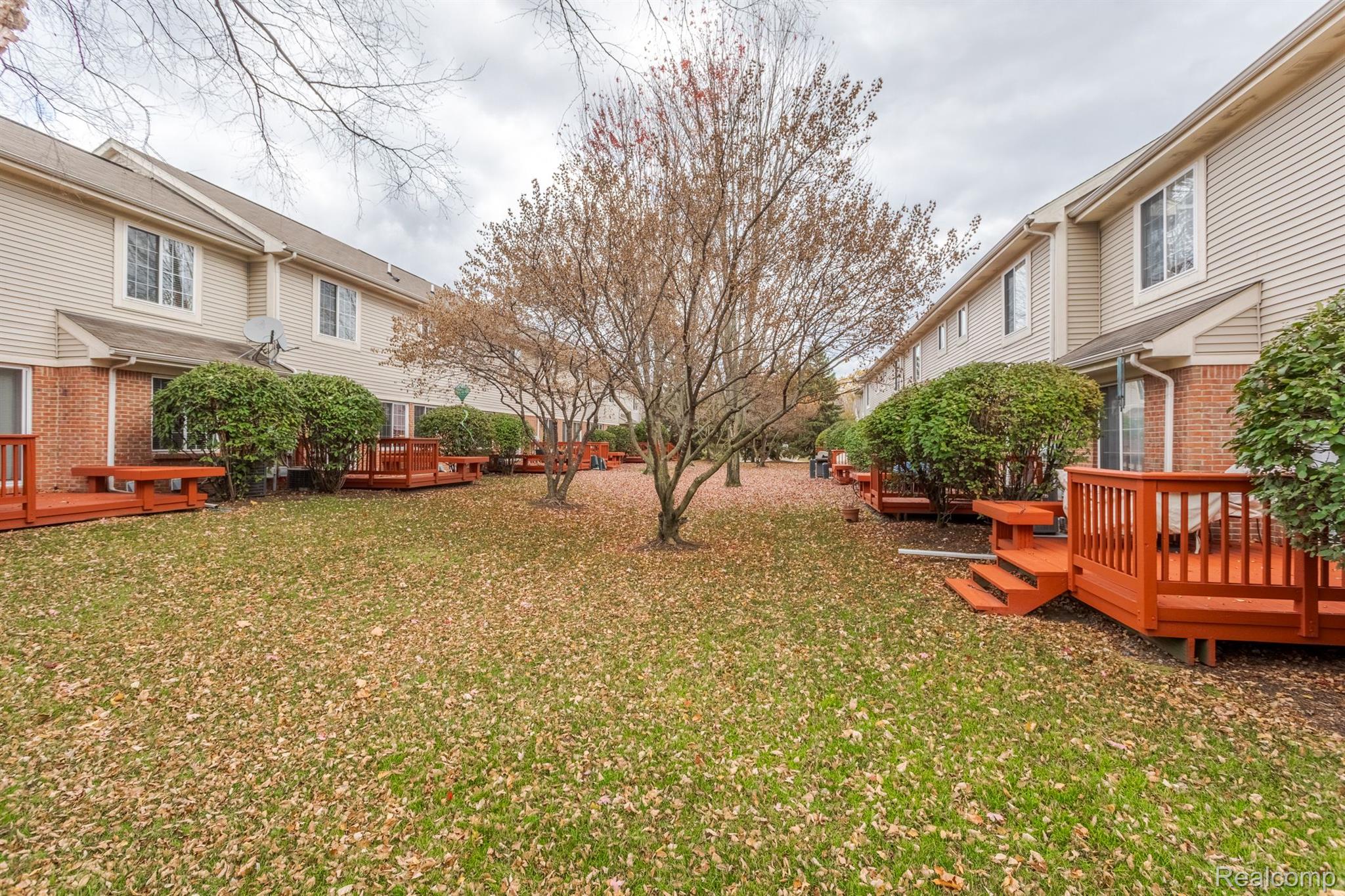 605 James Circle