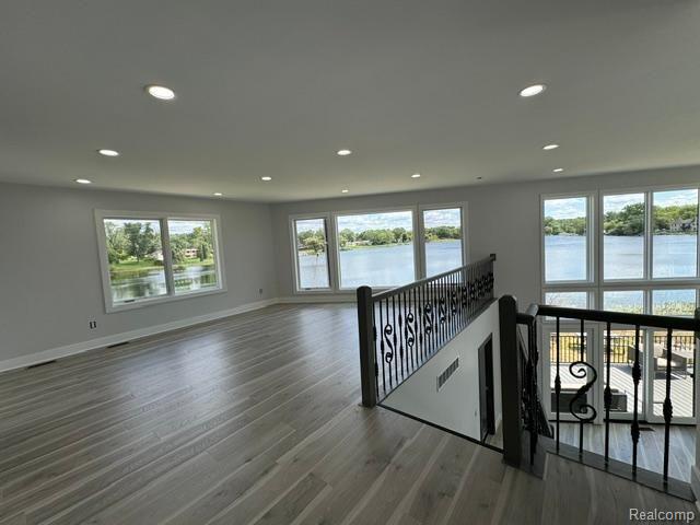 5974 CARROLL LAKE Road
