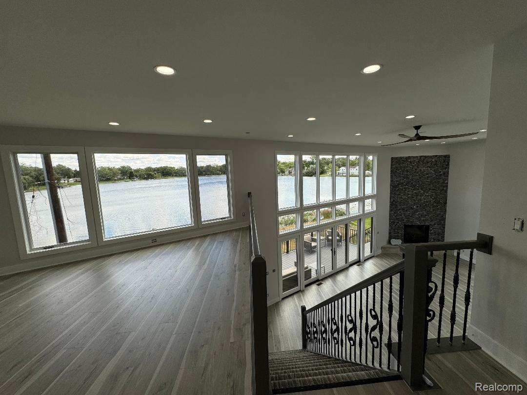 5974 CARROLL LAKE Road