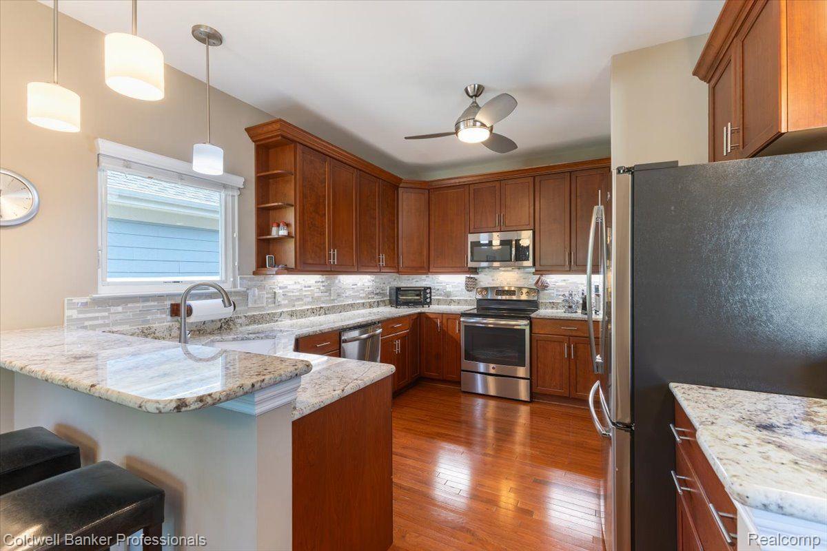 4162 HAWKSBURRY Court